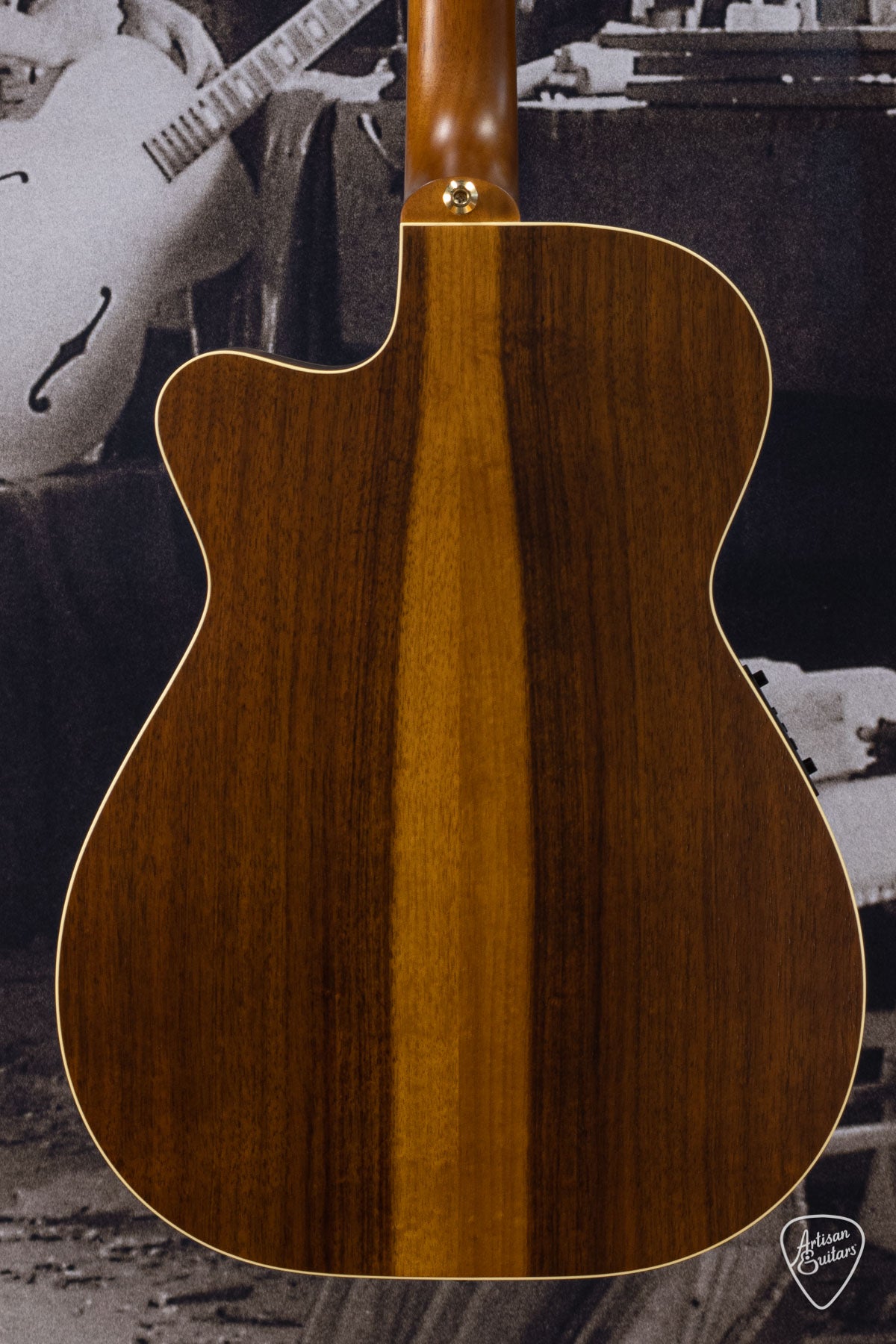 Maton Guitars EBG-808C Nashville Cutaway - 16230