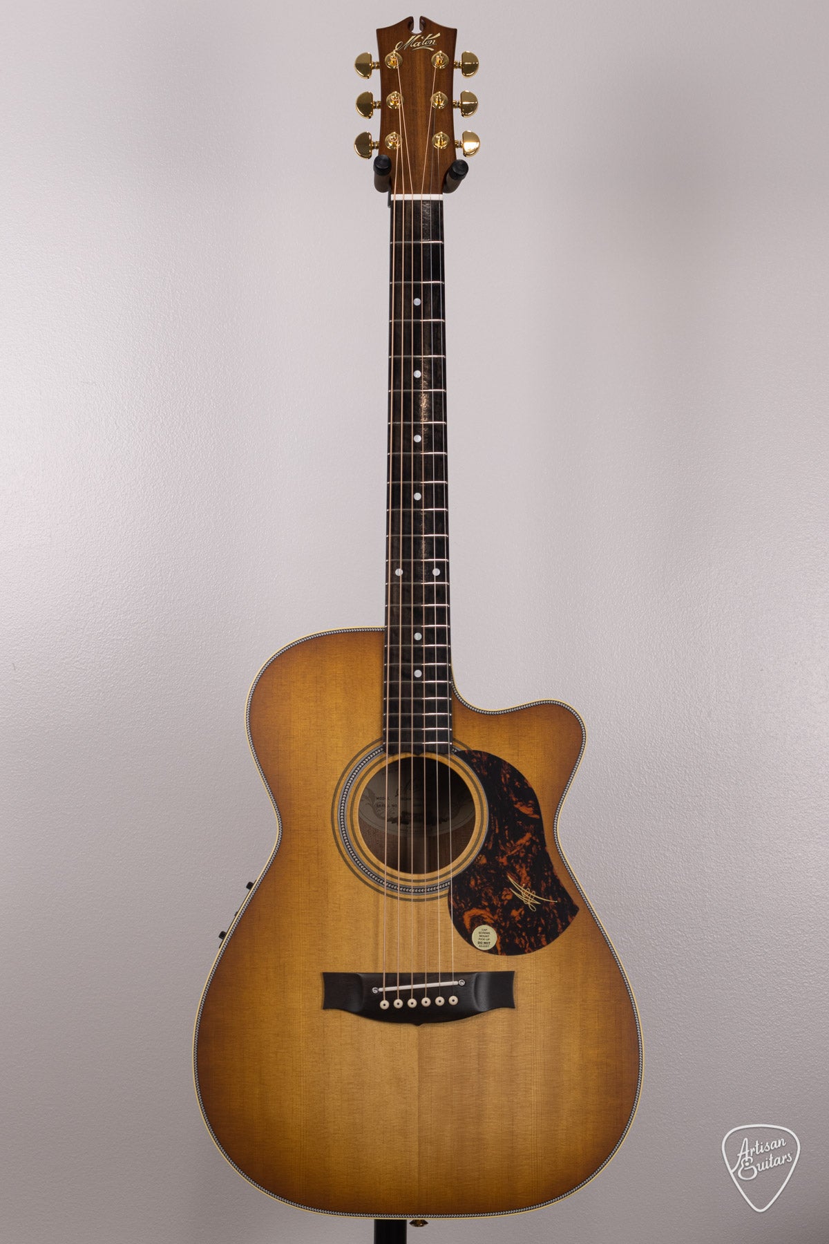 Maton Guitars EBG-808C Nashville Cutaway - 16492