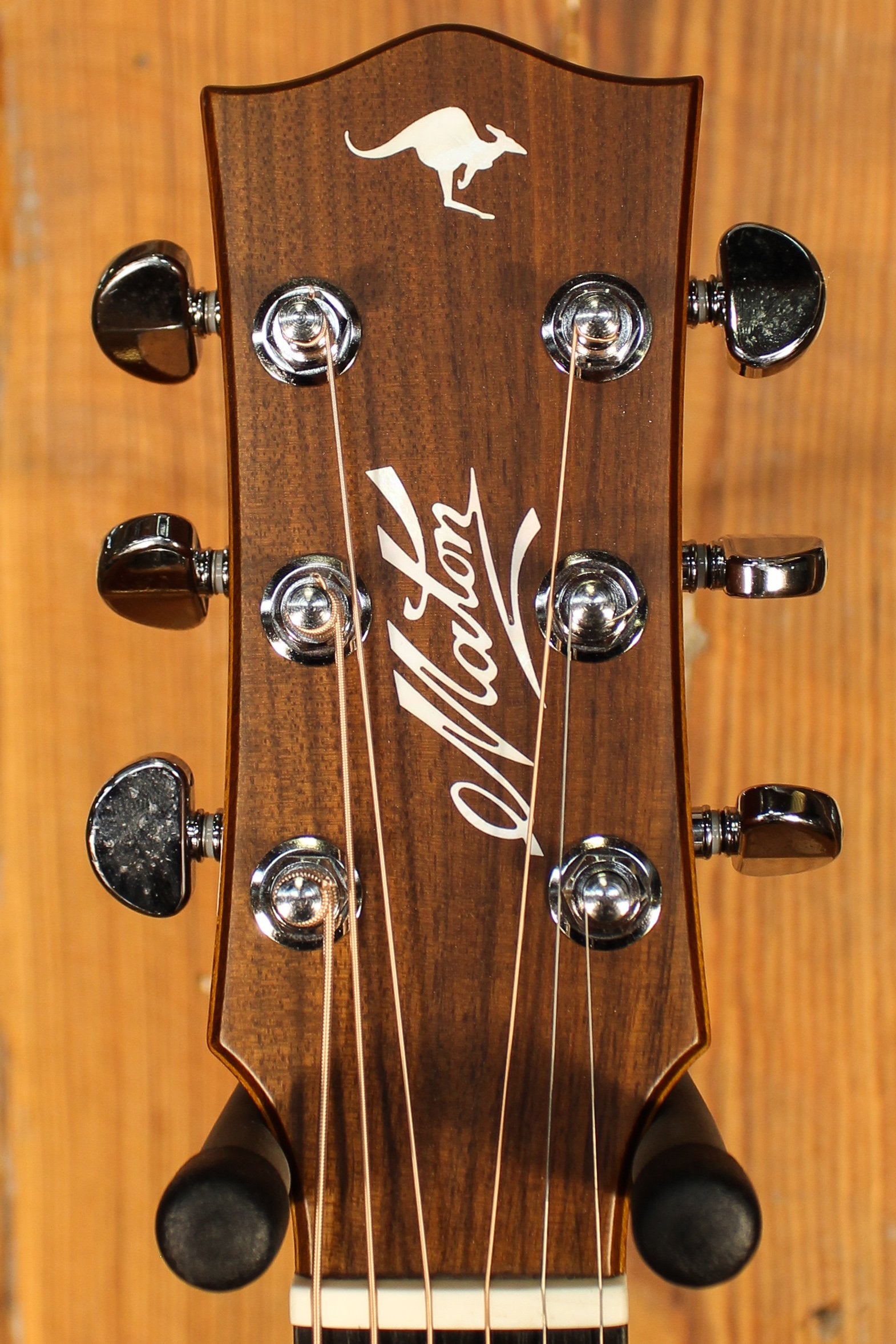 Maton EBG 808C TE Tommy Emmanuel Signature Guitar Cutaway - Artisan Guitars