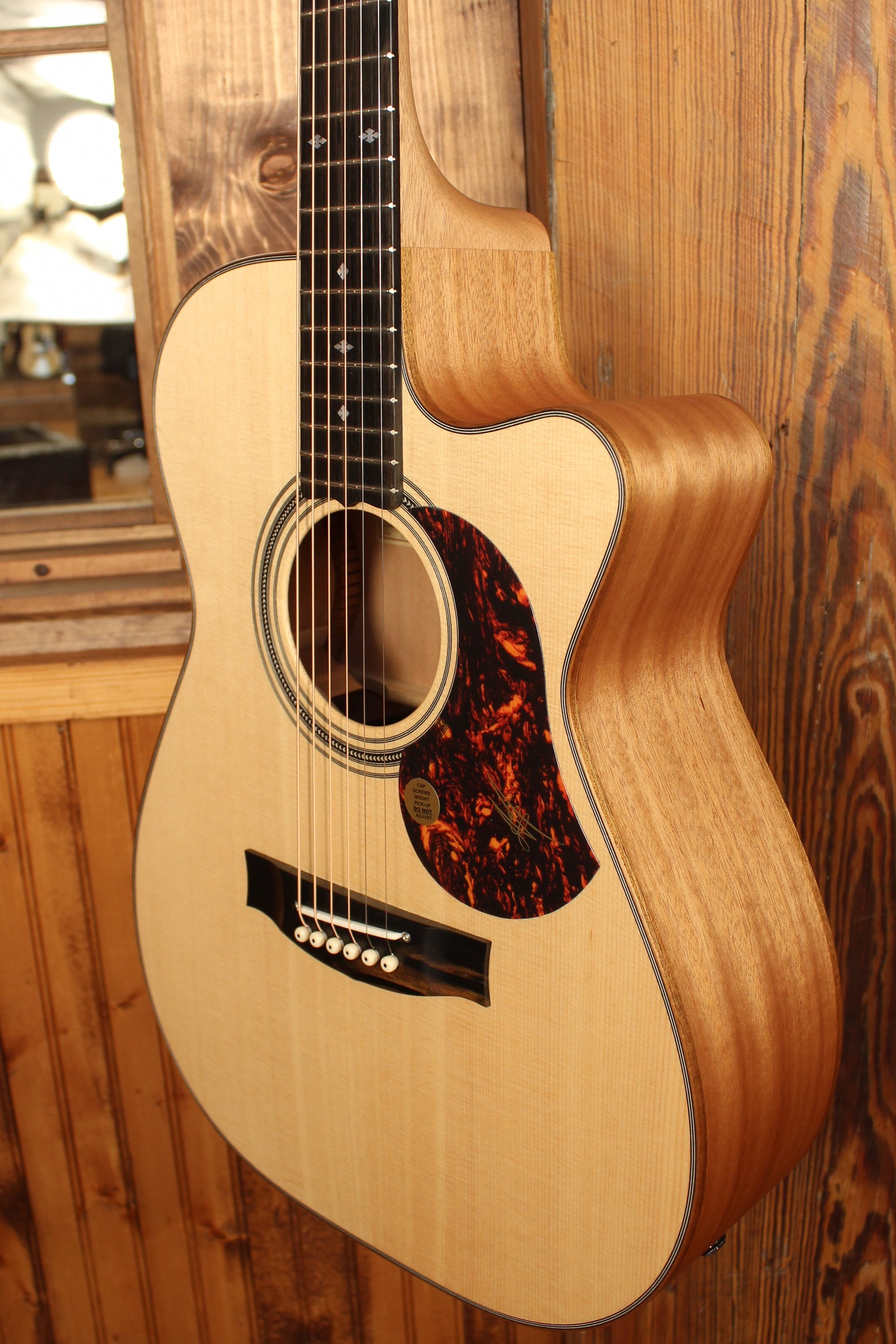 Maton EBG 808C MIC FIX Michael Fix Signature Guitar Sitka & Queensland Maple w/ Cutaway - Artisan Guitars