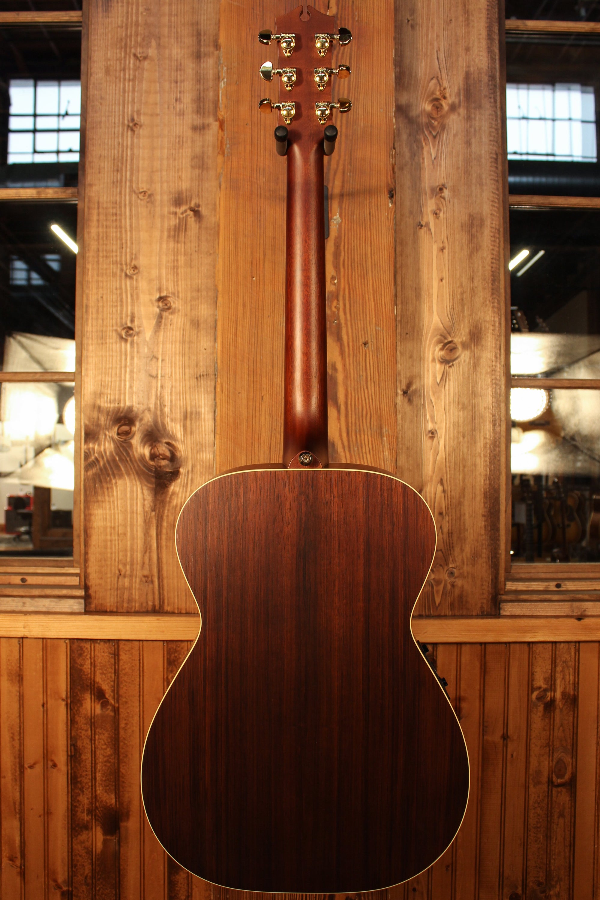 Maton Guitars EBG808 Nashville - 13907 - Artisan Guitars
