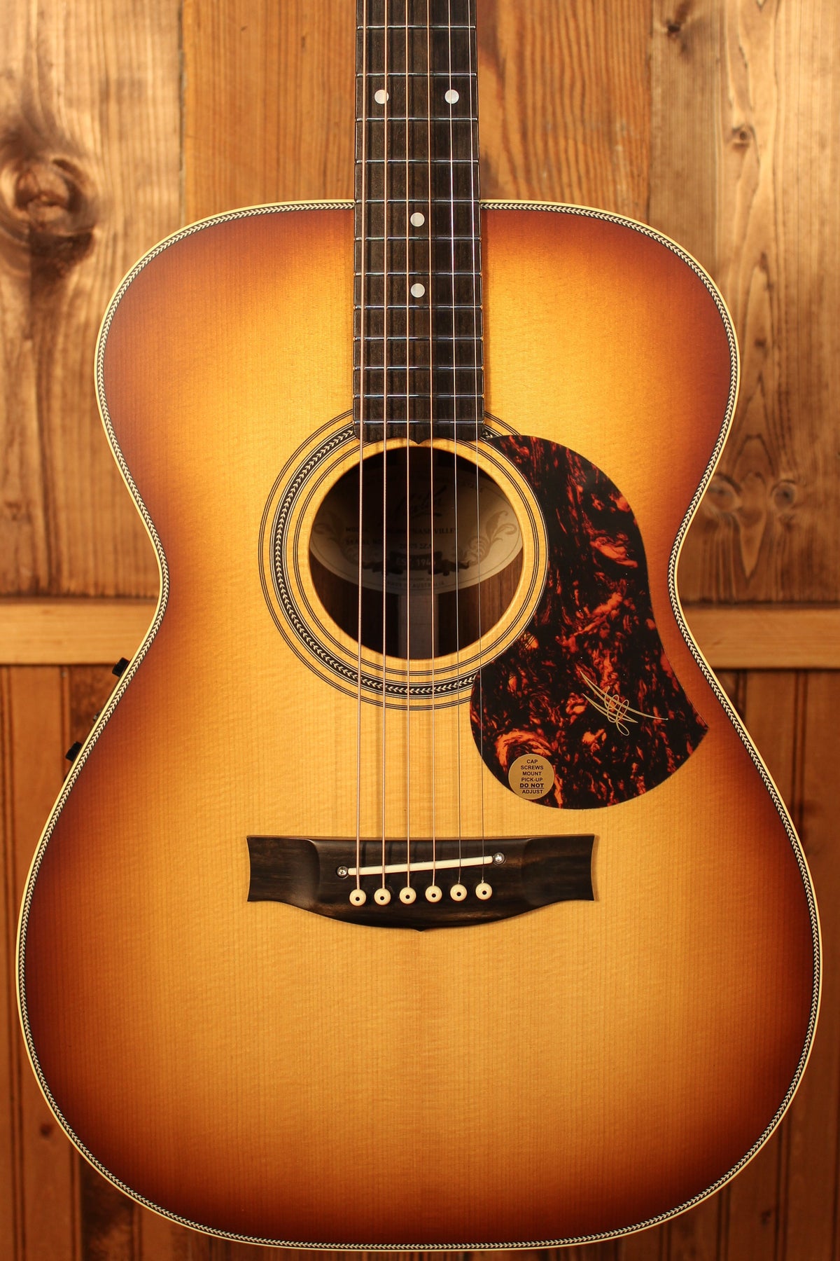 Maton Guitars EBG808 Nashville - 13907 - Artisan Guitars