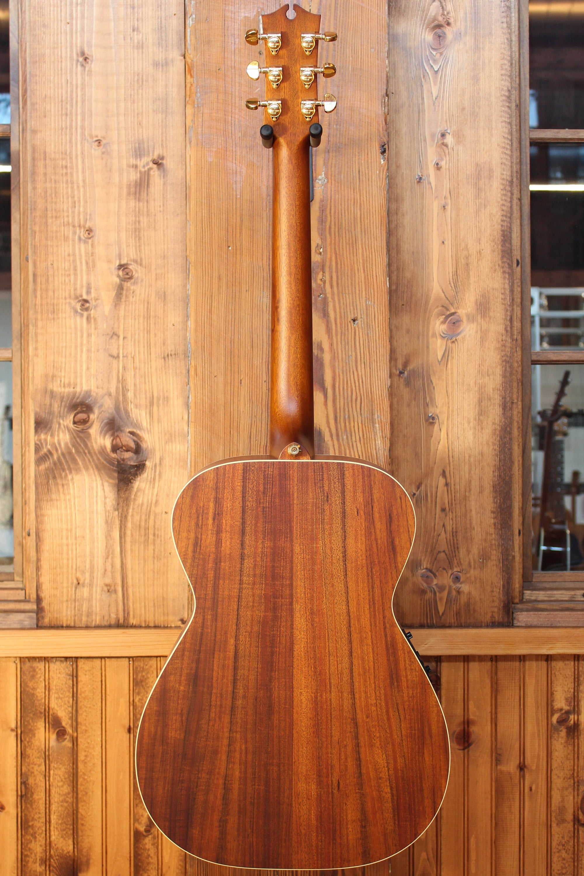 Maton Guitars EBG808 Nashville - 14183 - Artisan Guitars