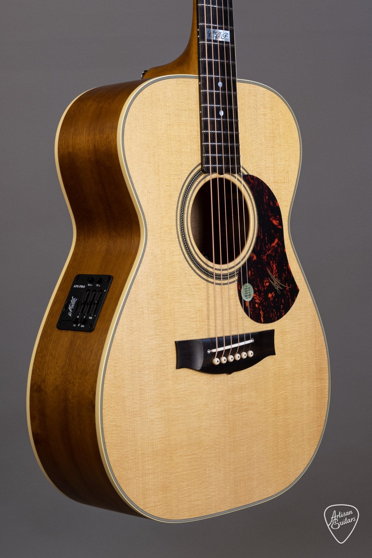 Maton Guitars EBG 808 TE Tommy Emmanuel Signature ID-15067 - Artisan Guitars