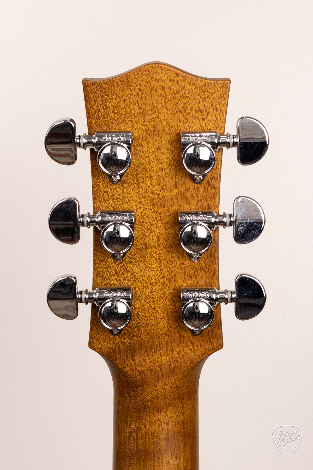 Maton Guitars EBG-808-TE Tommy Emmanuel - 16500
