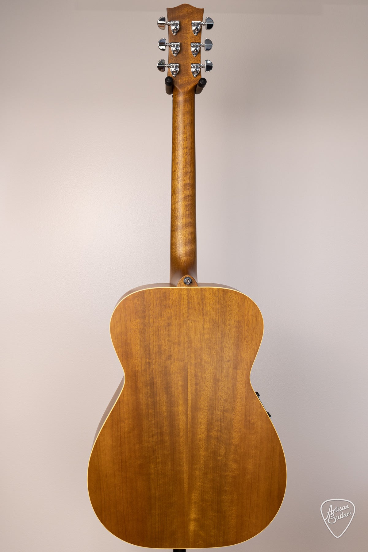 Maton Guitars EBG-808-TE Tommy Emmanuel - 16500