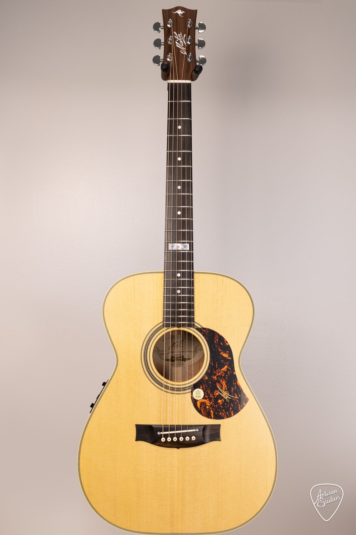 Maton Guitars EBG-808-TE Tommy Emmanuel - 16501 | Artisan Guitars