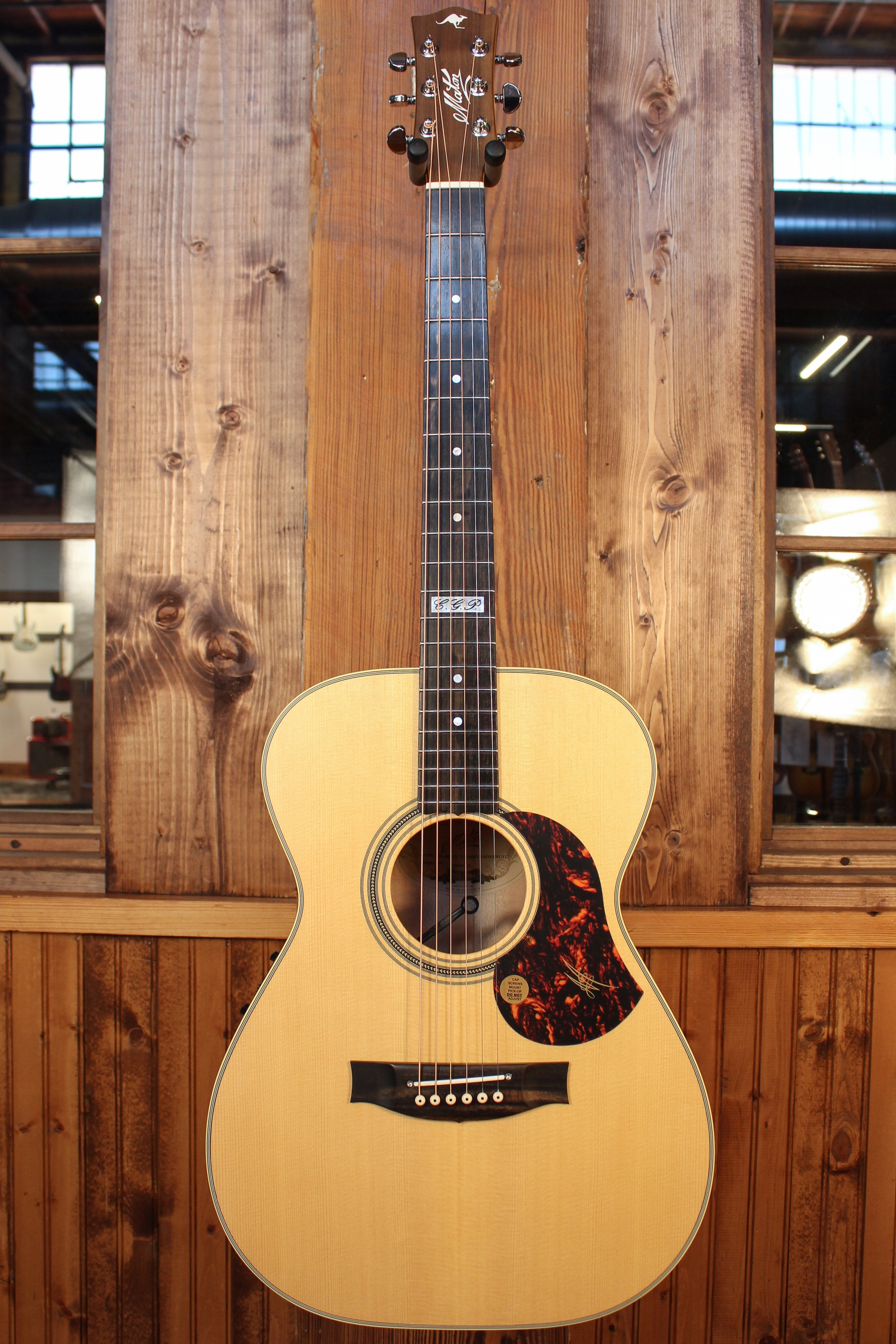 Maton EBG 808 TE Tommy Emmanuel Signature Guitar - Artisan Guitars