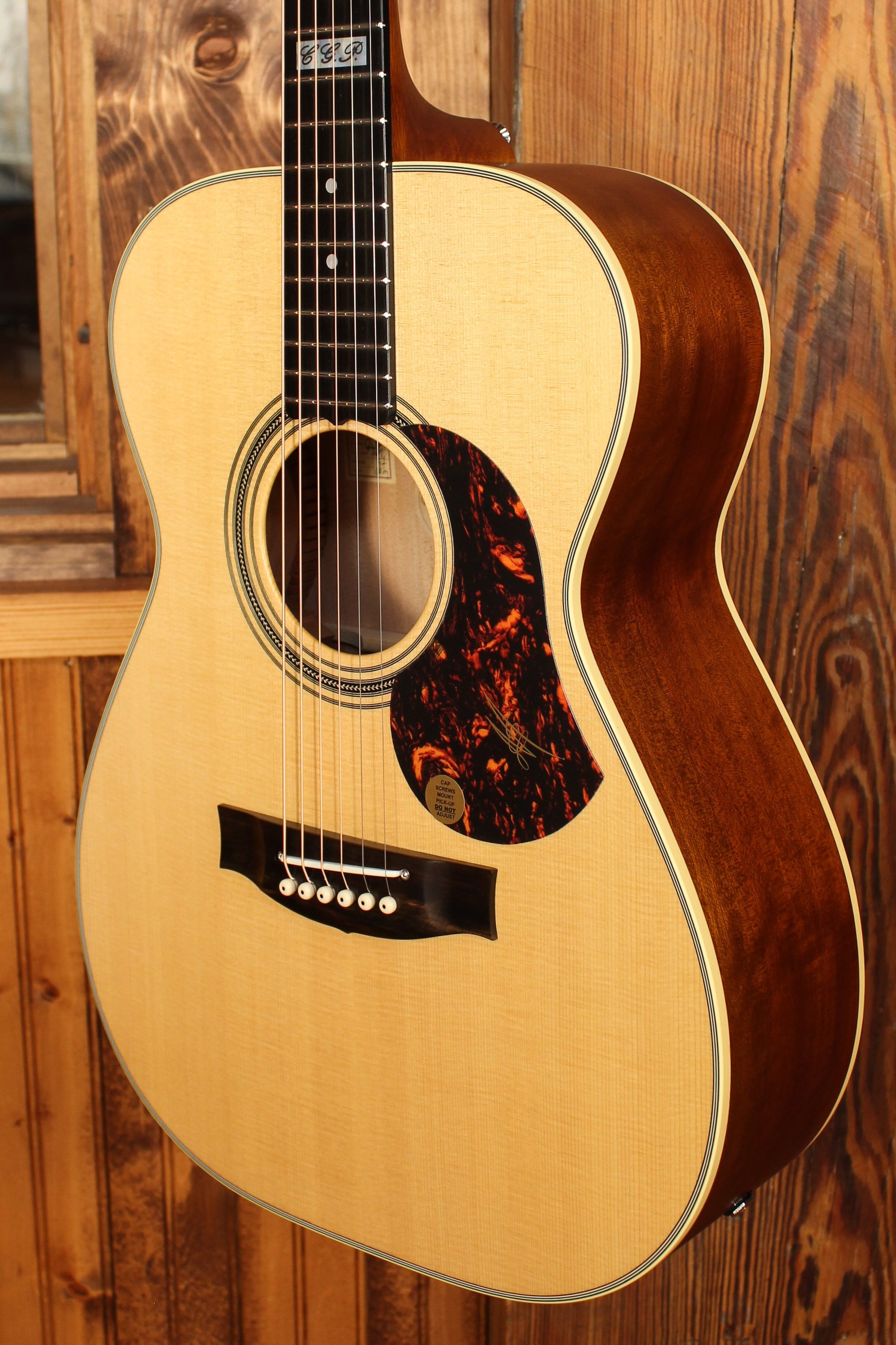 Maton EBG 808 TE Tommy Emmanuel Signature Guitar - Artisan Guitars