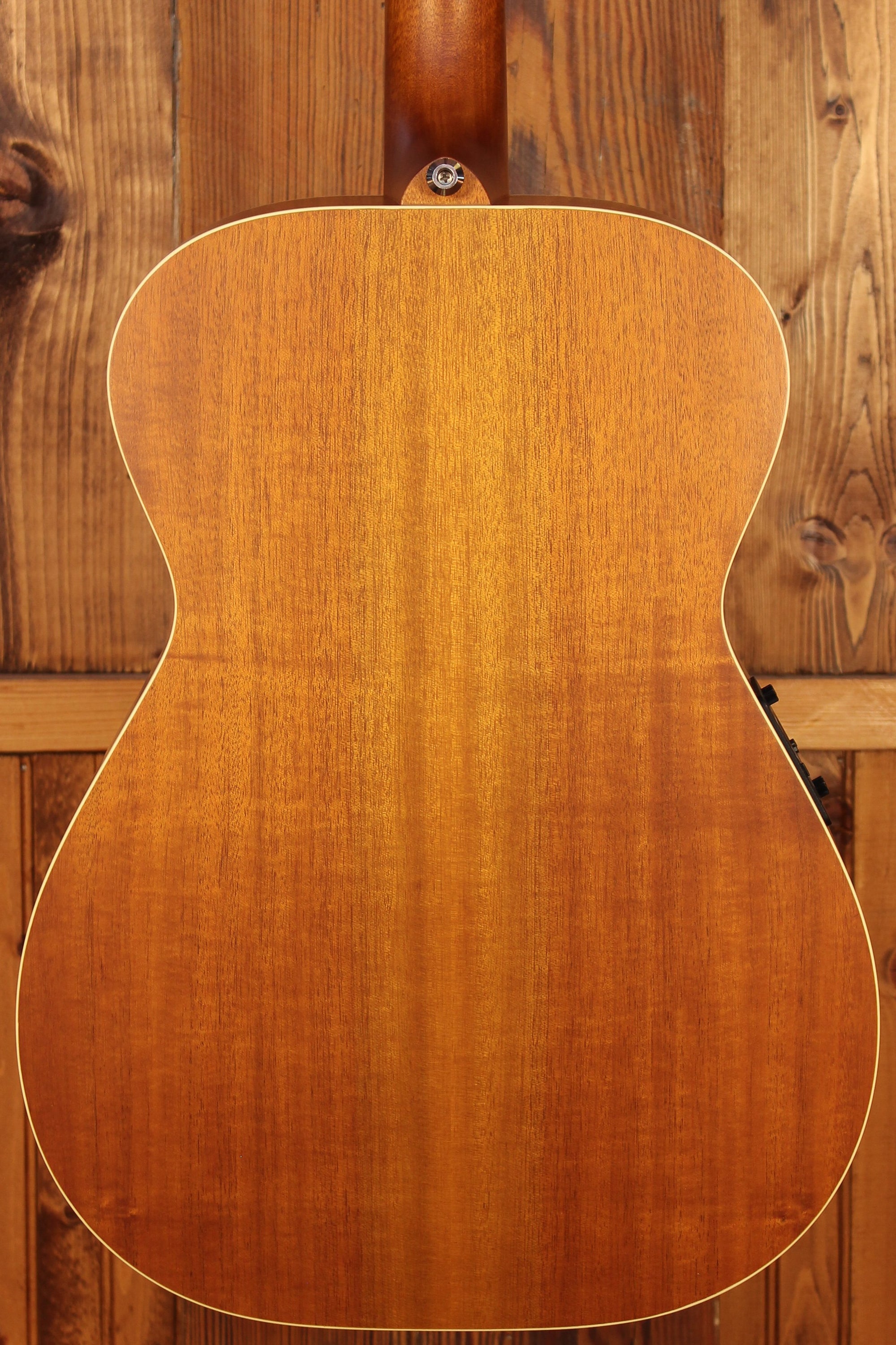 Maton Guitars EBG 808 Tommy Emmanuel -14142 - Artisan Guitars