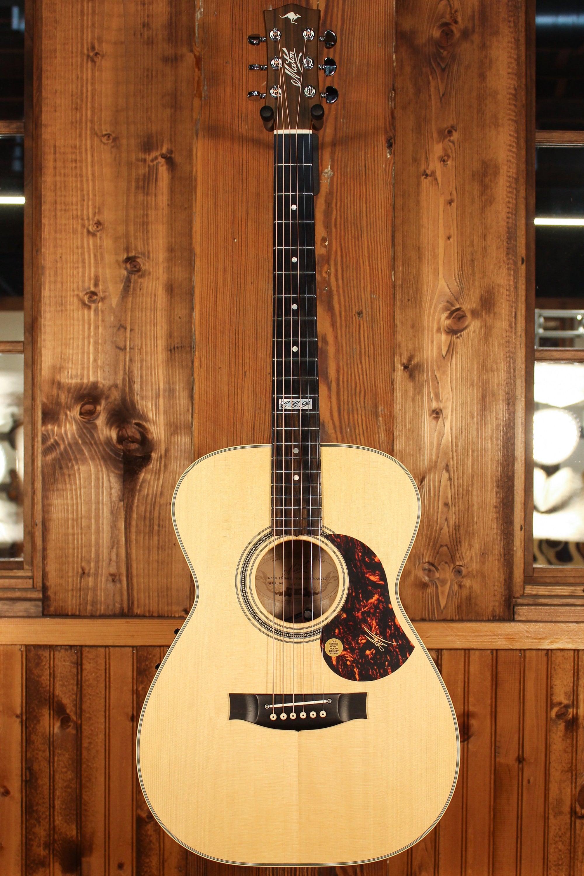 Maton EBG 808 TE Tommy Emmanuel Signature Guitar - Artisan Guitars