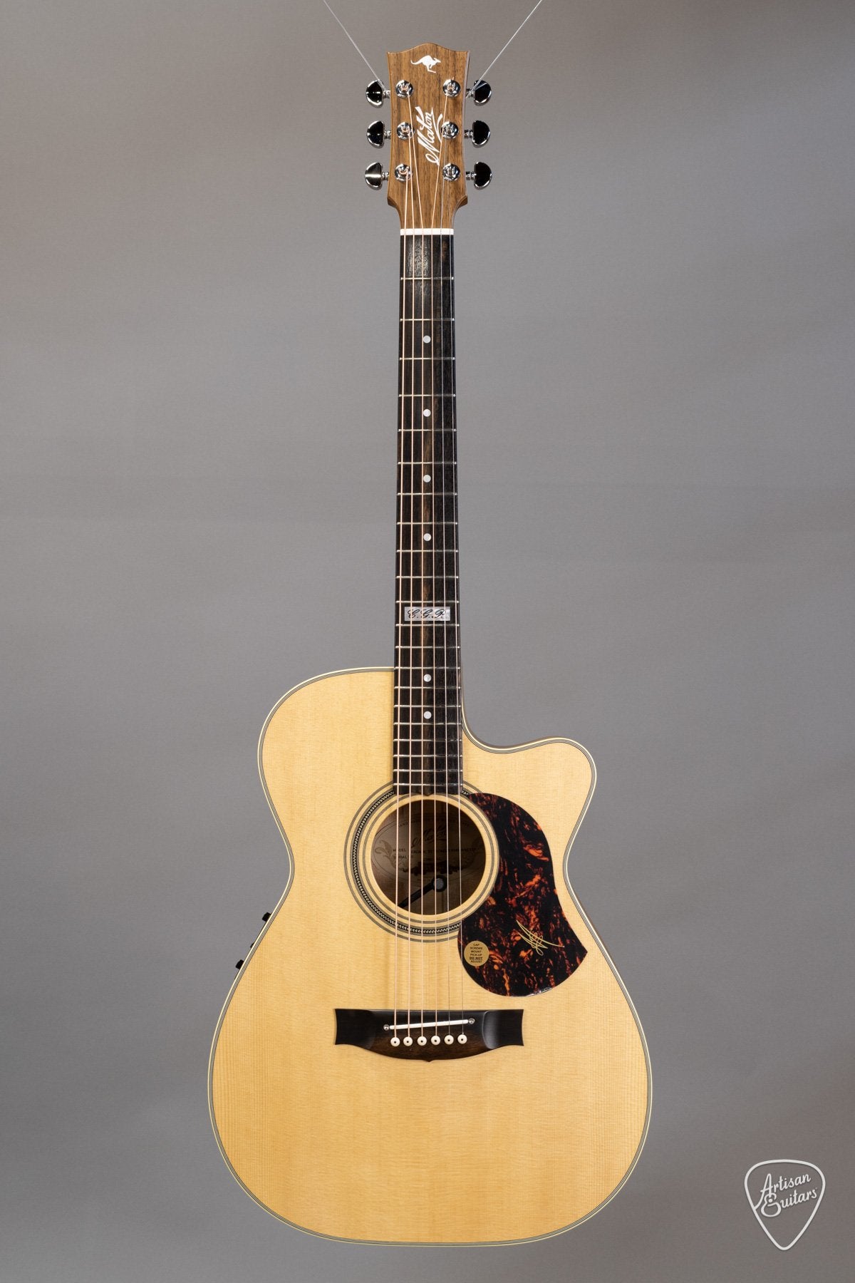 Maton Guitars EBG 808C TE Tommy Emmanuel Signature Cutaway ID-15082 - Artisan Guitars