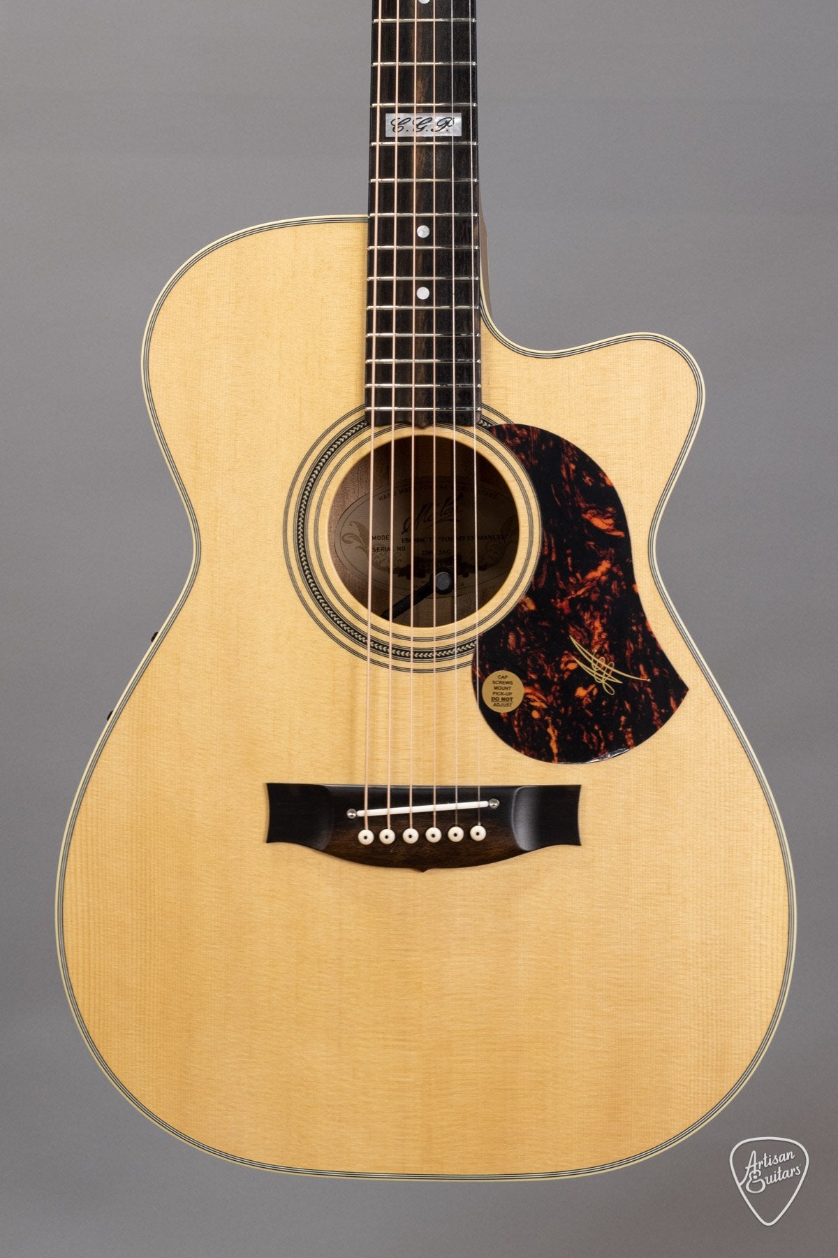 Maton Guitars EBG 808C TE Tommy Emmanuel Signature Cutaway ID-15082 - Artisan Guitars