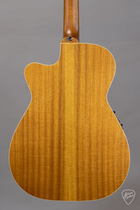 Maton Guitars EBG 808C TE Tommy Emmanuel Signature Cutaway ID-15082 - Artisan Guitars