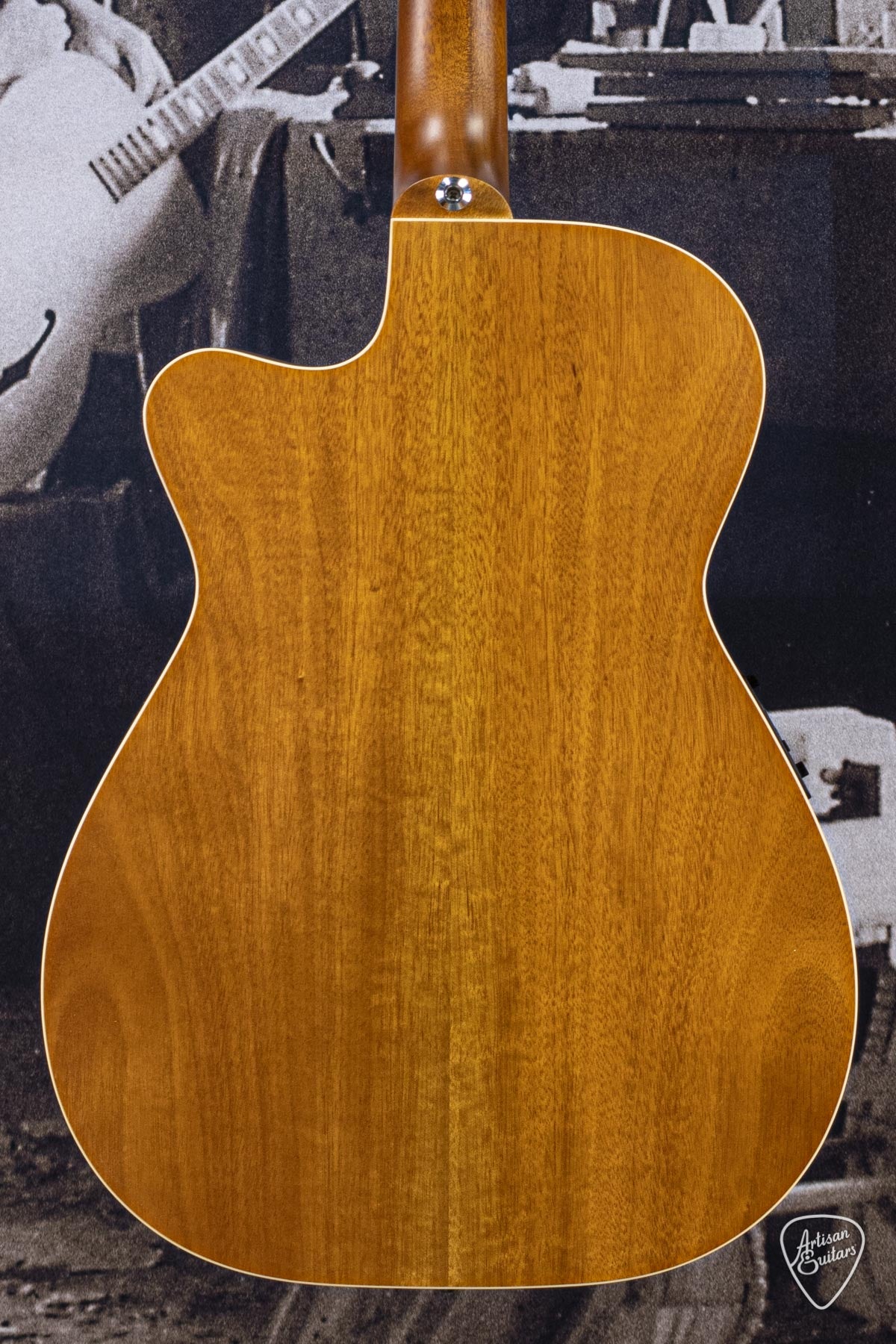 Maton Guitars EBG-808-TEC Tommy Emmanuel Cutaway - 16239