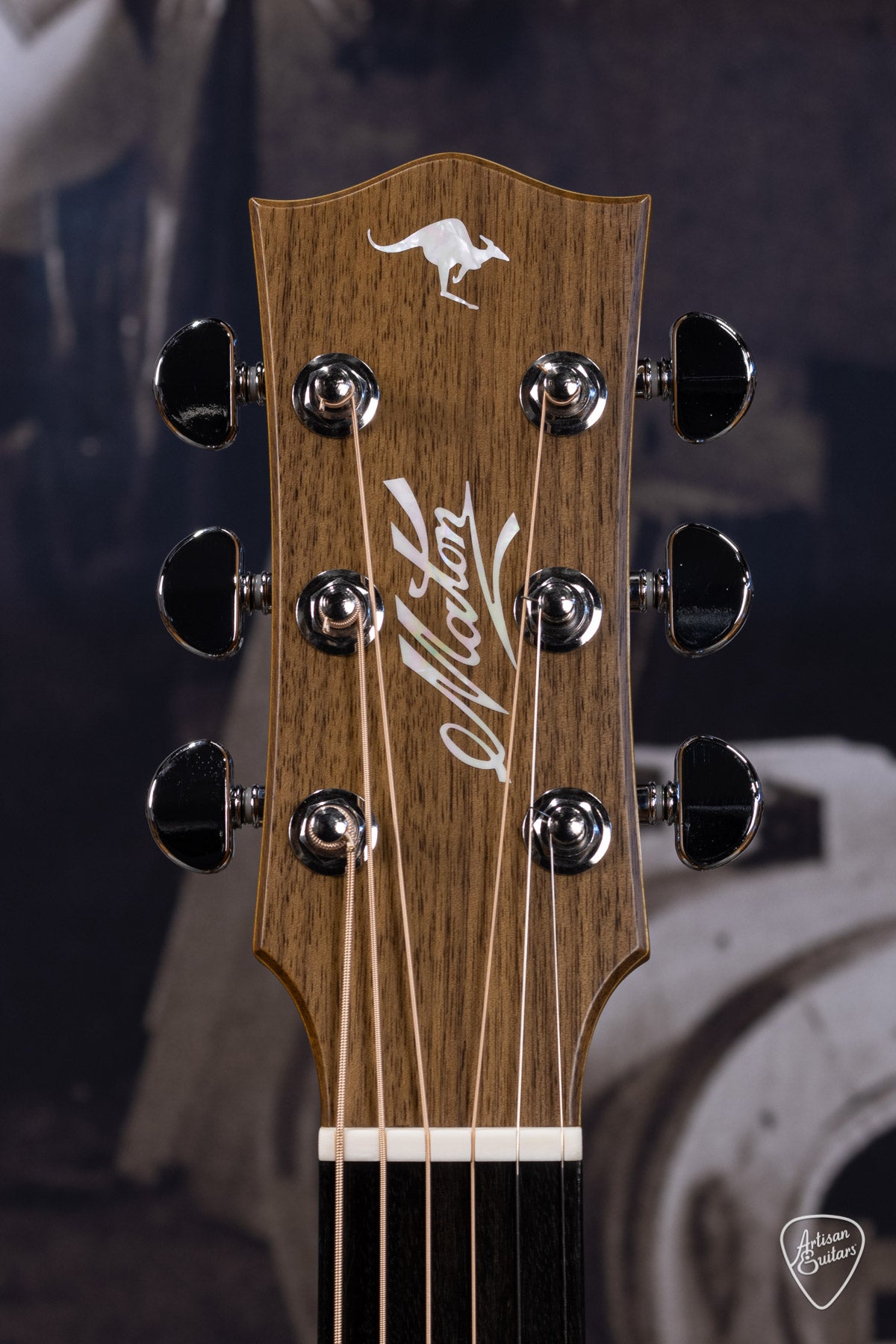 Maton Guitars EBG-808-TEC Tommy Emmanuel Cutaway - 16240