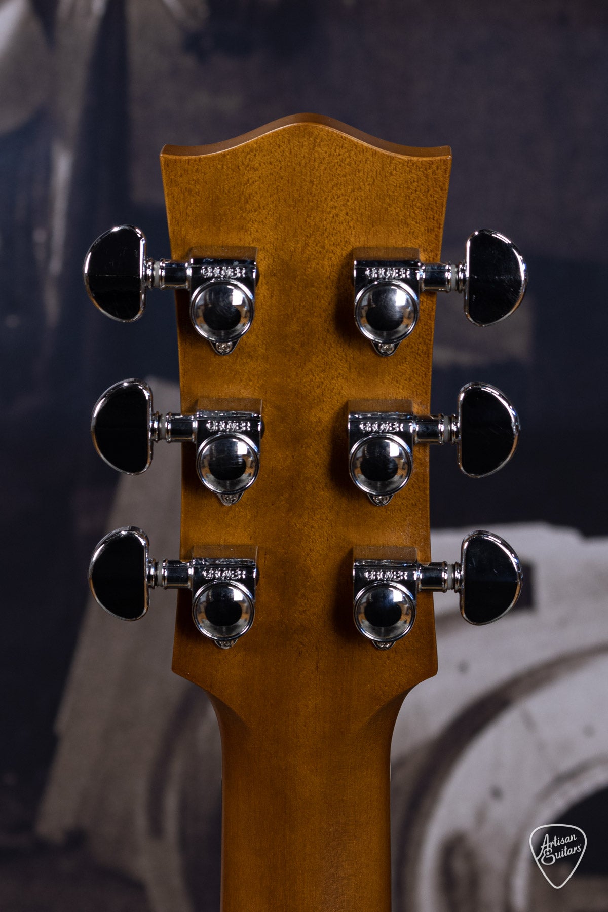 Maton Guitars EBG-808-TEC Tommy Emmanuel Cutaway - 16240