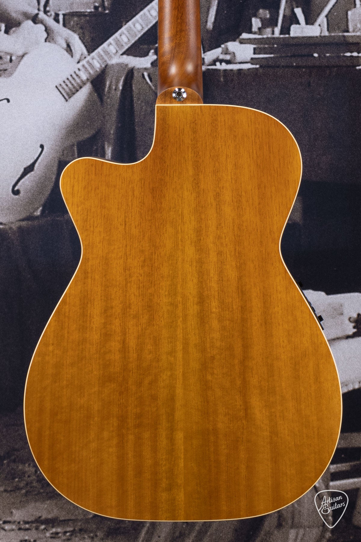 Maton Guitars EBG-808-TEC Tommy Emmanuel Cutaway - 16242