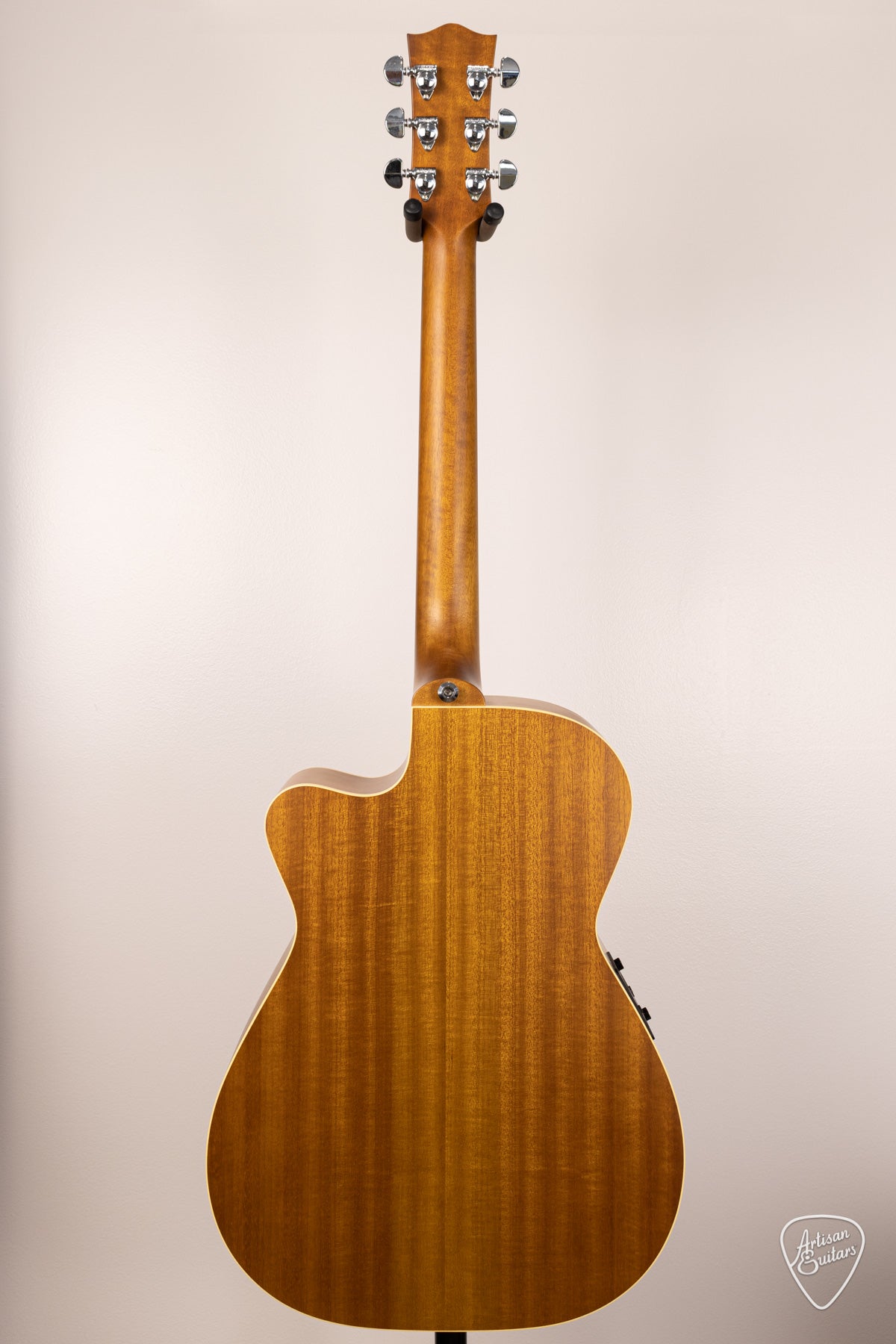Maton Guitars EBG-808-TEC Tommy Emmanuel Cutaway - 16503