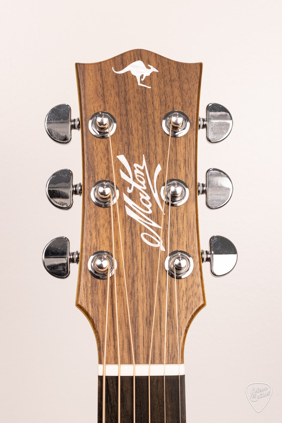 Maton Guitars EBG-808-TEC Tommy Emmanuel Cutaway - 16503