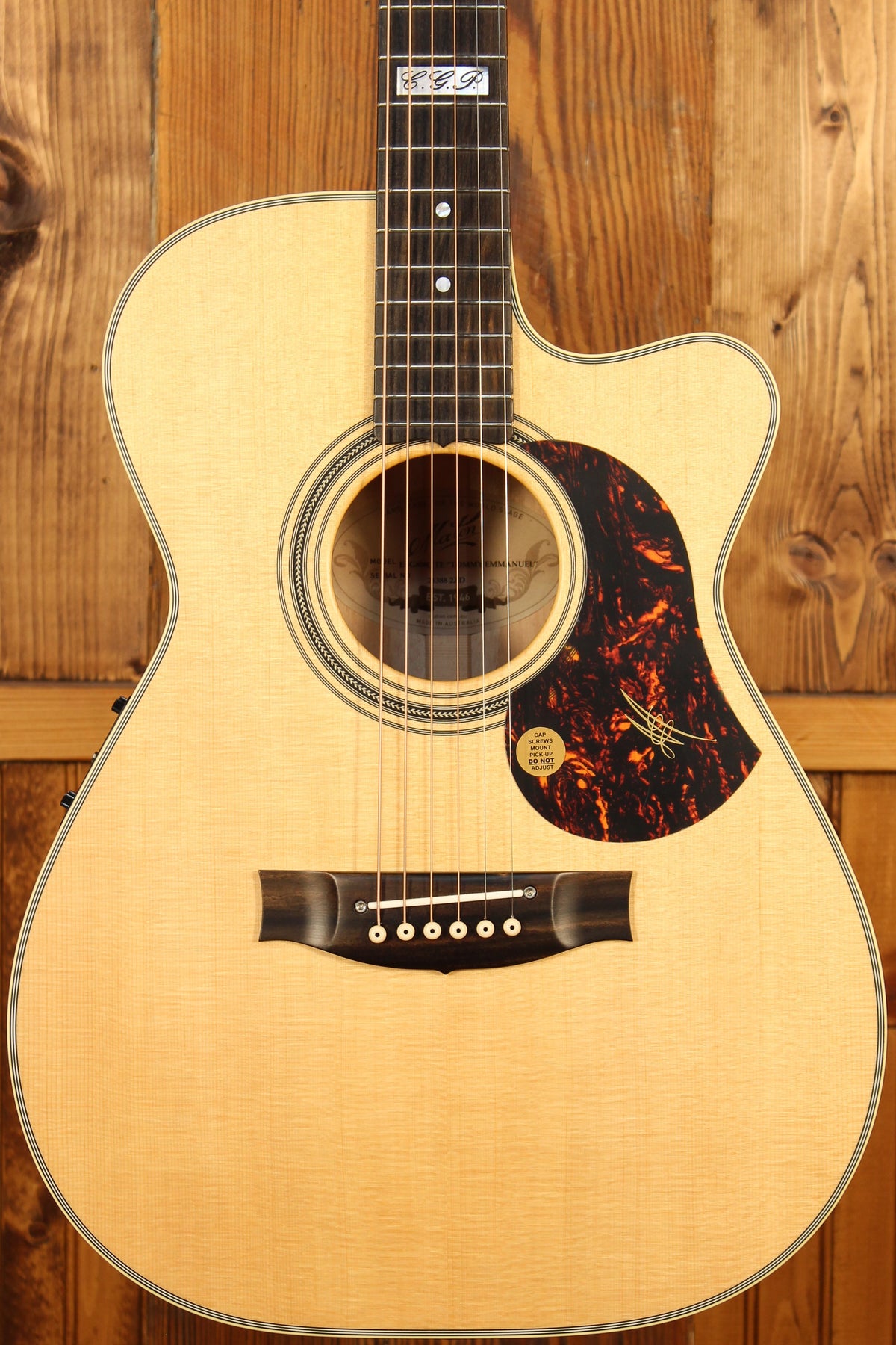 Maton EBG 808C TE Tommy Emmanuel Signature Guitar Cutaway - Artisan Guitars