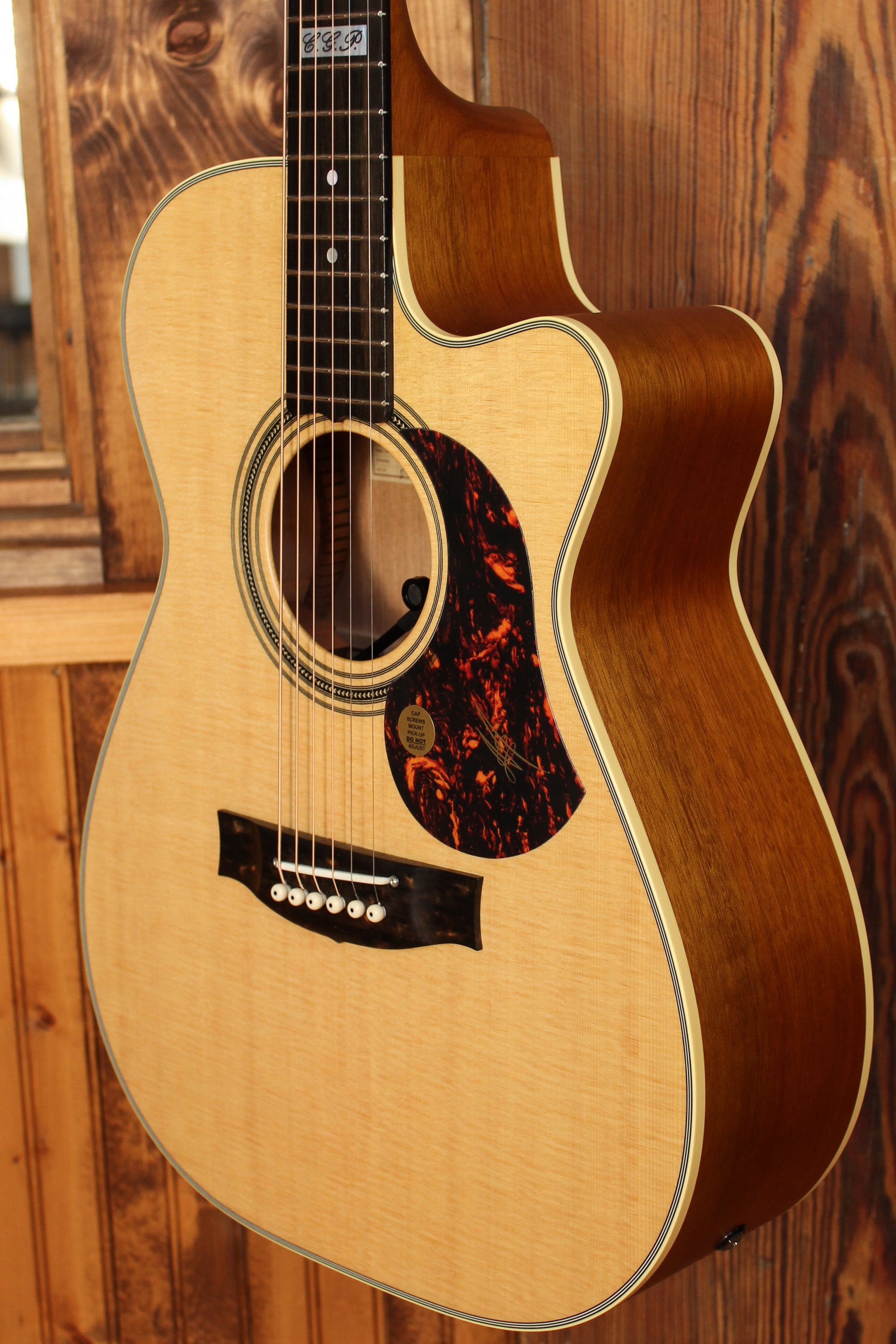 Maton Guitars EBG 808C Tommy Emmanuel - 14165 - Artisan Guitars