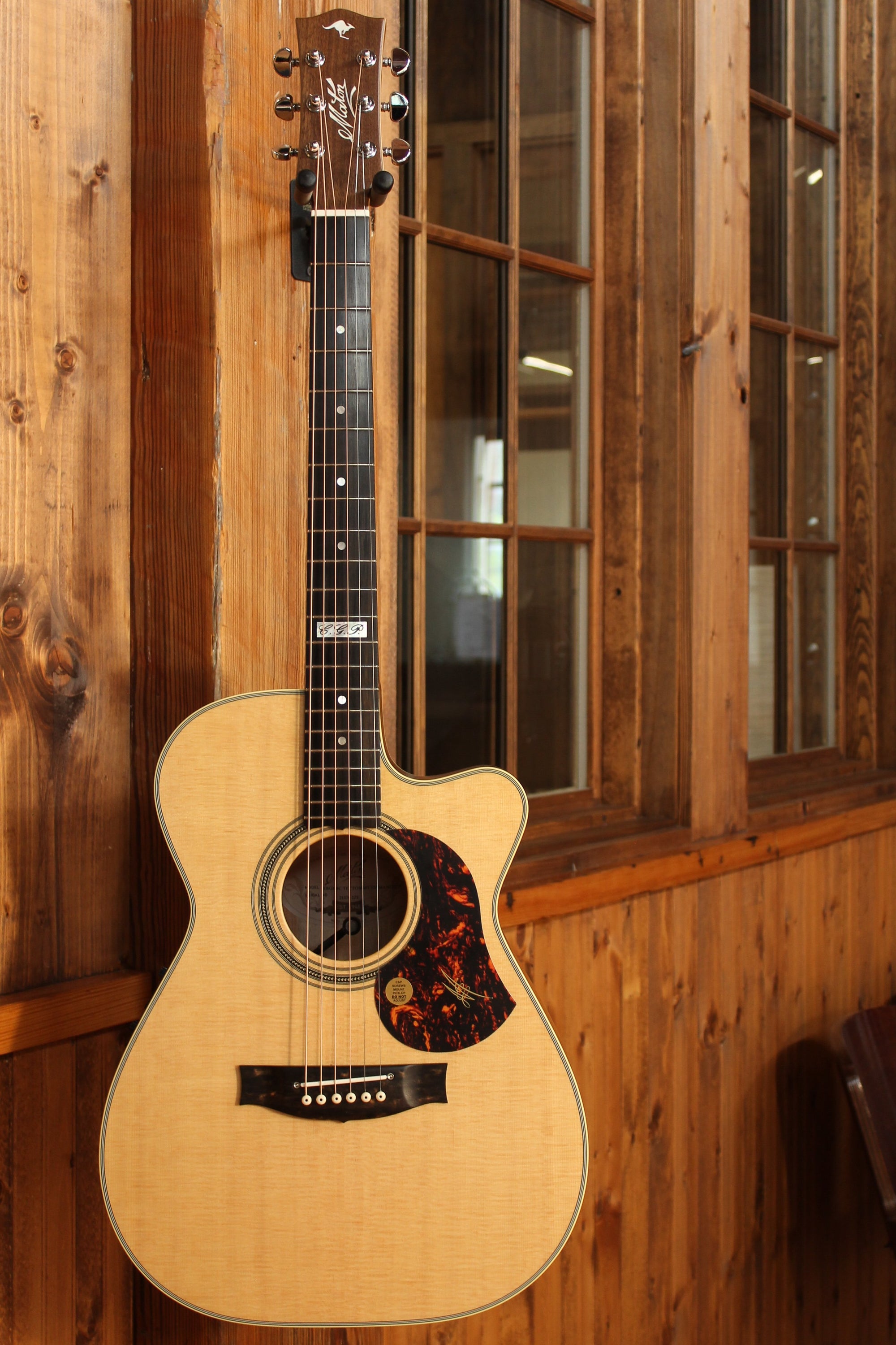 Maton Guitars EBG 808C Tommy Emmanuel - 14165 - Artisan Guitars