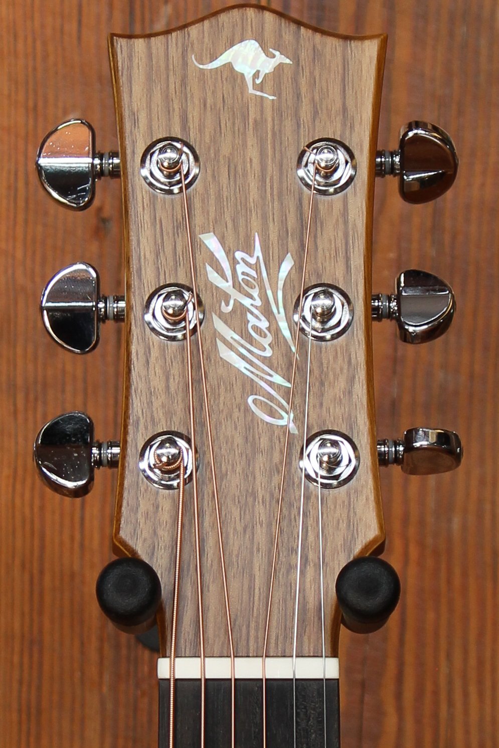 Maton EBG 808C TE Tommy Emmanuel Signature Guitar Cutaway - Artisan Guitars
