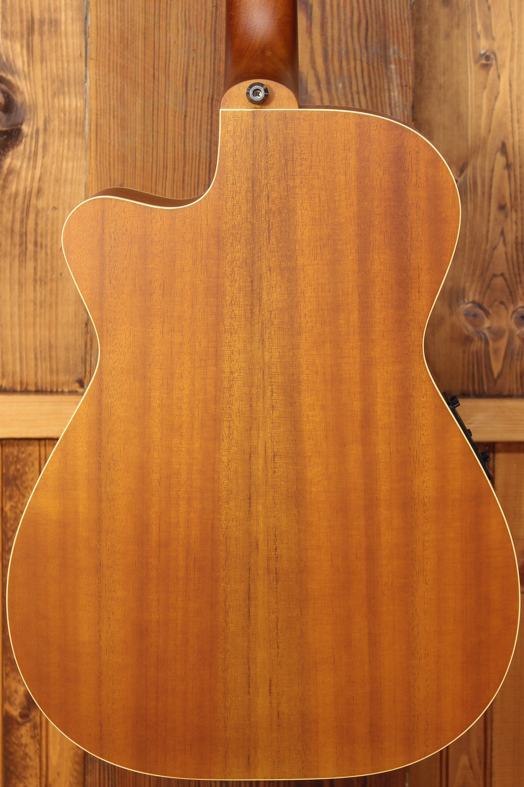 Maton Guitars EBG 808C Tommy Emmanuel - 14161 - Artisan Guitars