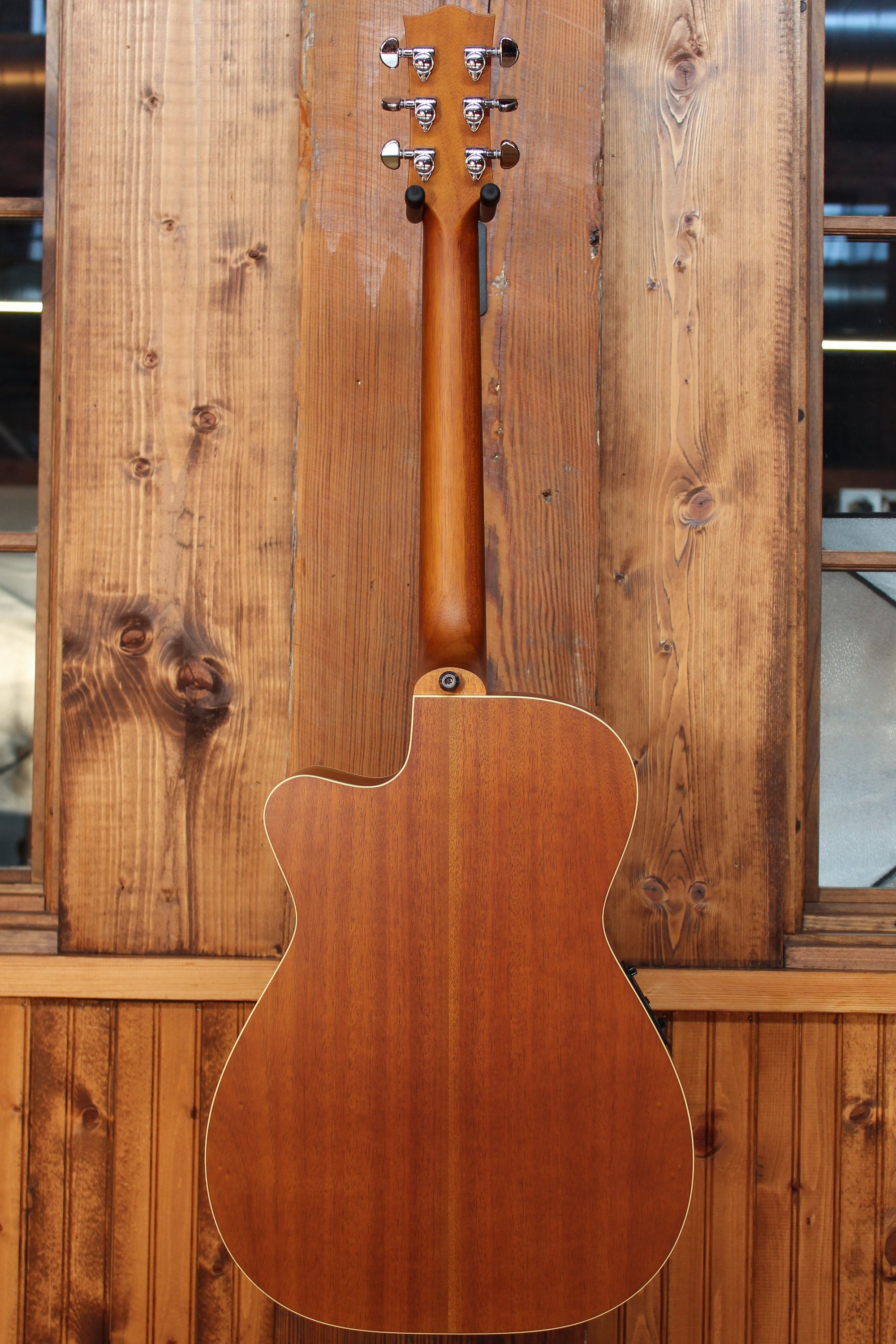 Maton Guitars EBG 808C Tommy Emmanuel - 14160 - Artisan Guitars