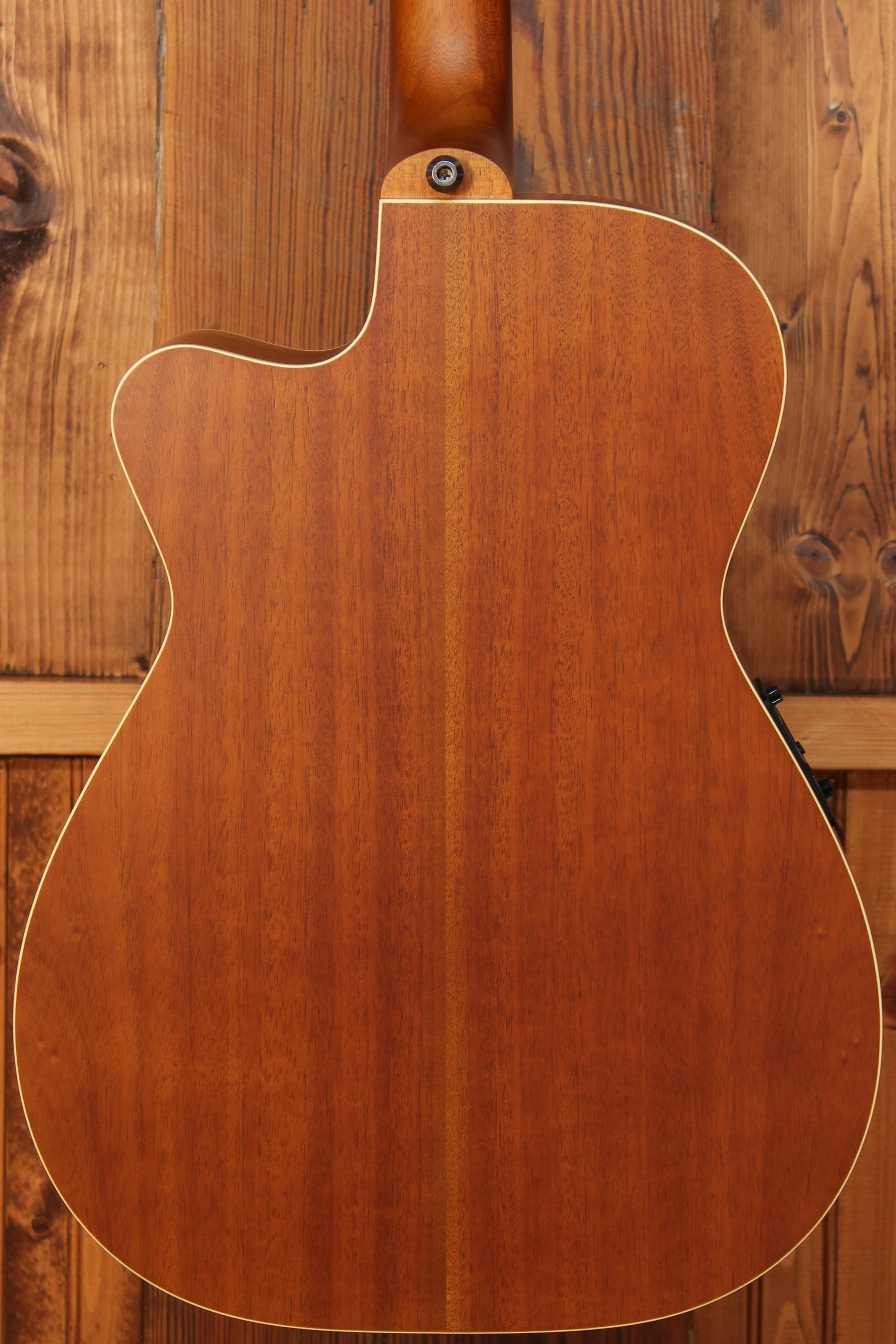 Maton Guitars EBG 808C Tommy Emmanuel - 14160 - Artisan Guitars