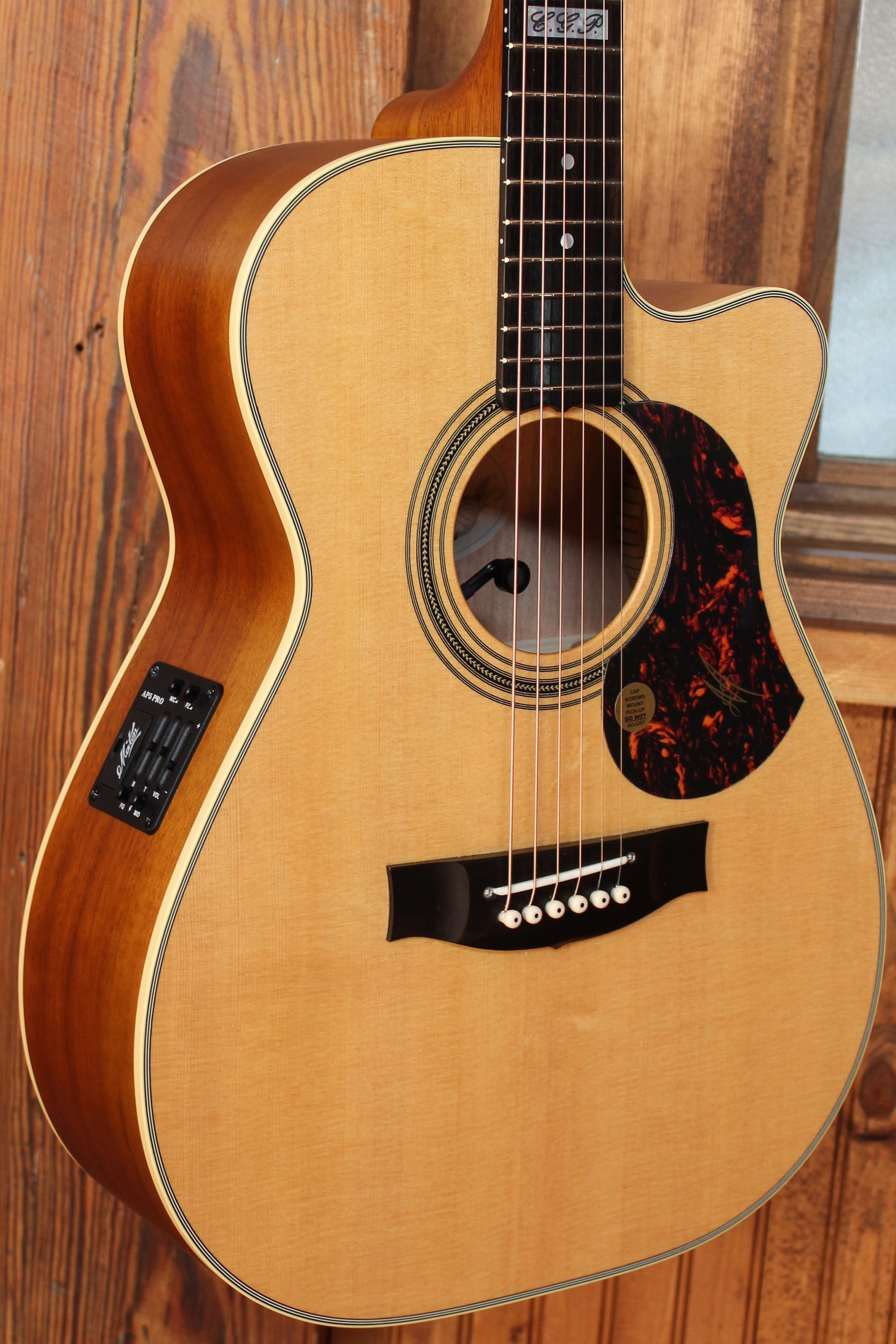 Maton Guitars EBG 808C Tommy Emmanuel - 14160 - Artisan Guitars