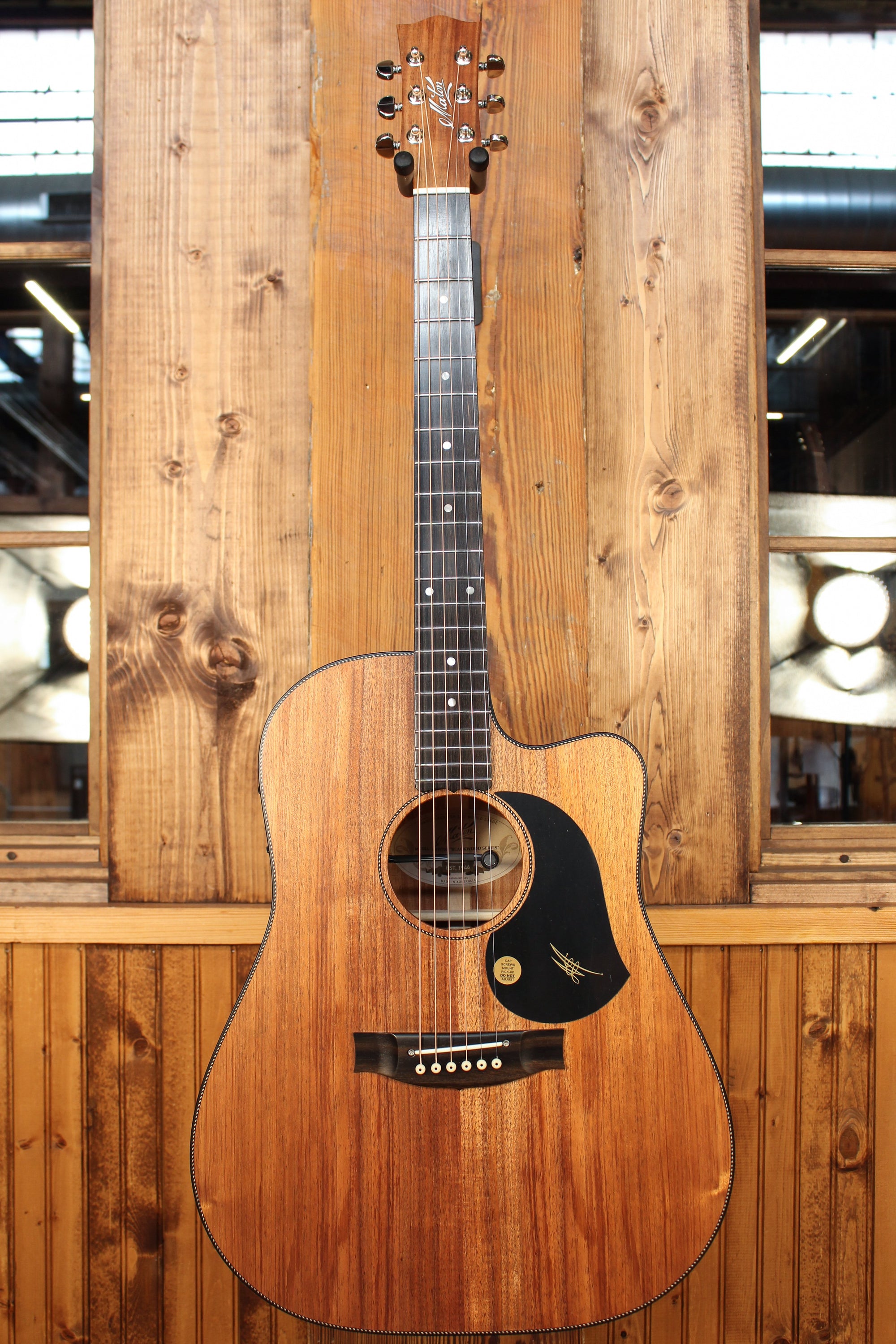Maton EBW70C Blackwood Dreadnought w/ AP5 Pro - Artisan Guitars