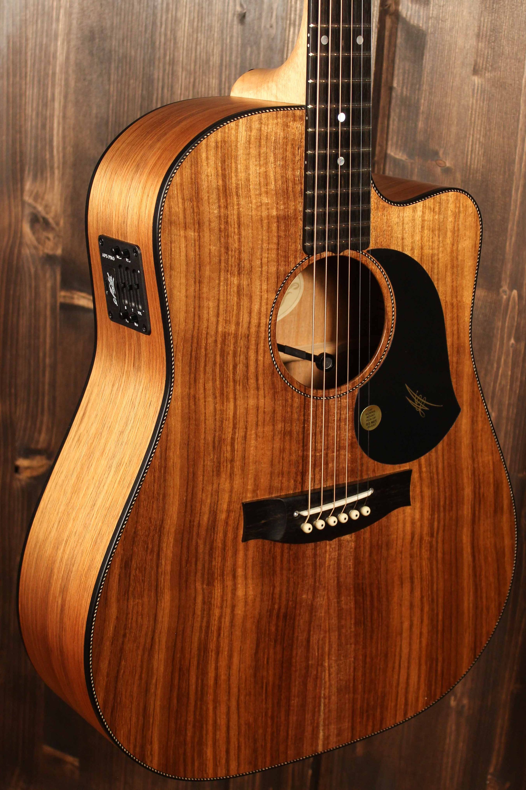 Maton Guitars EBW70C Blackwood Dreadnought - 14280 - Artisan Guitars