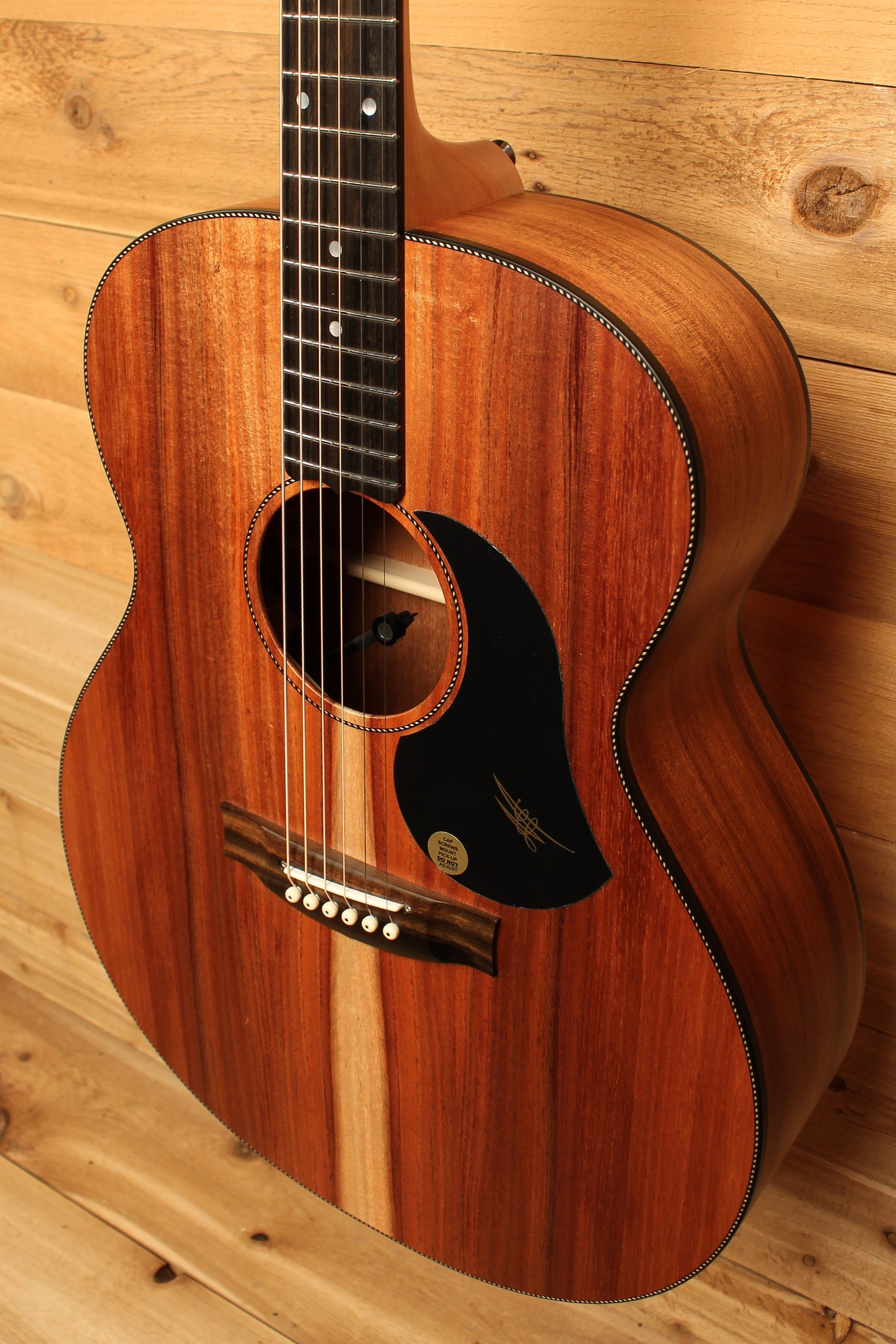 Maton EBW70J Blackwood Jumbo w/ AP5 Pro ID-13835 - Artisan Guitars