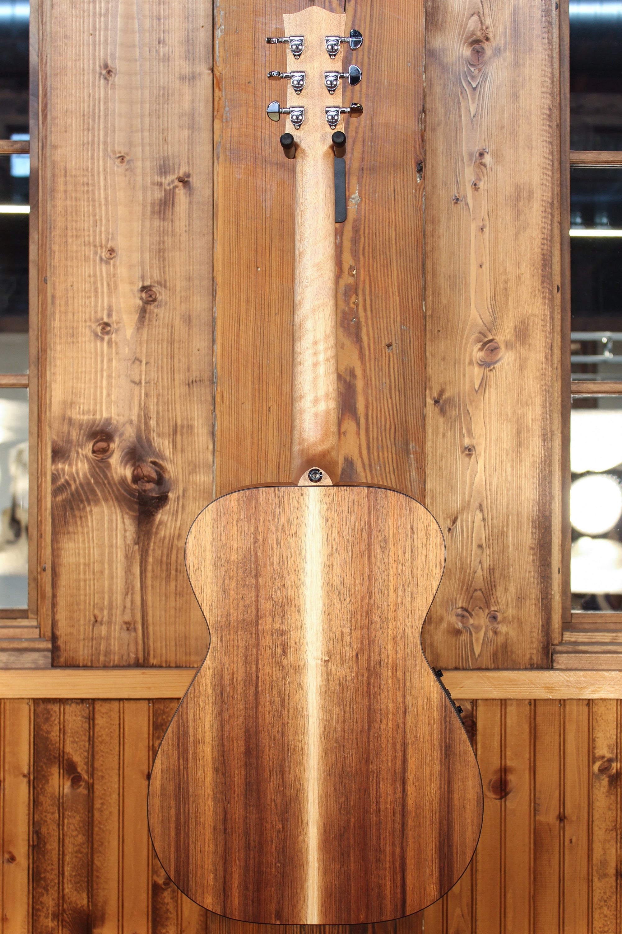 Maton Guitars EBW808 Blackwood 808 - 14135 - Artisan Guitars