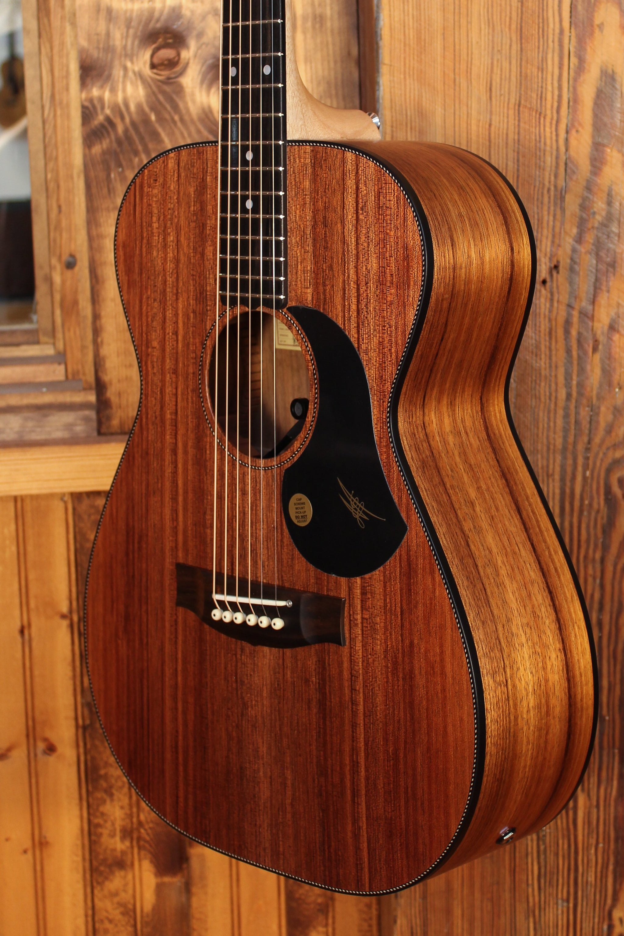 Maton Guitars EBW808 Blackwood 808 - 14135 - Artisan Guitars