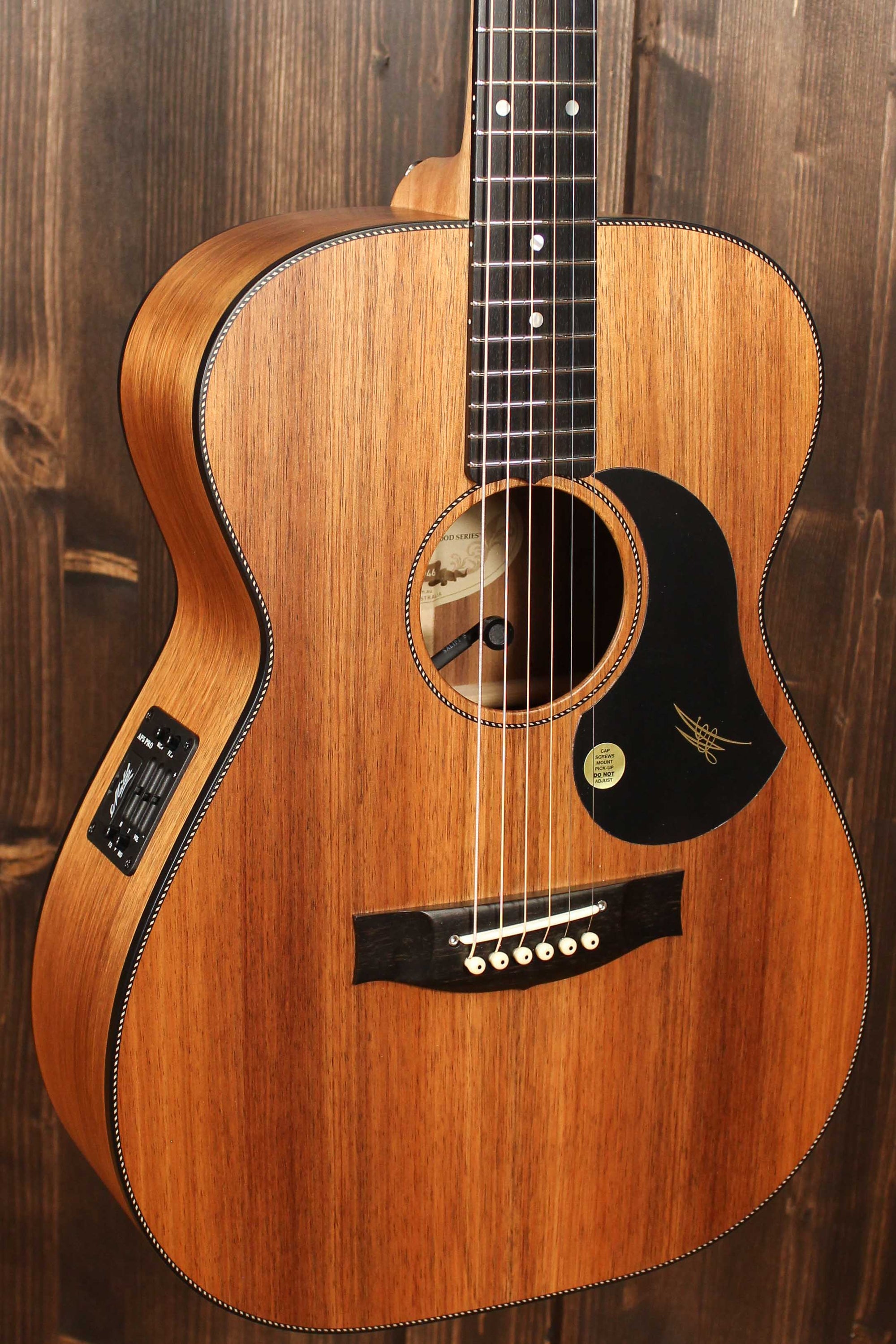 Maton Guitars EBW808 Blackwood 808 - 14283 - Artisan Guitars