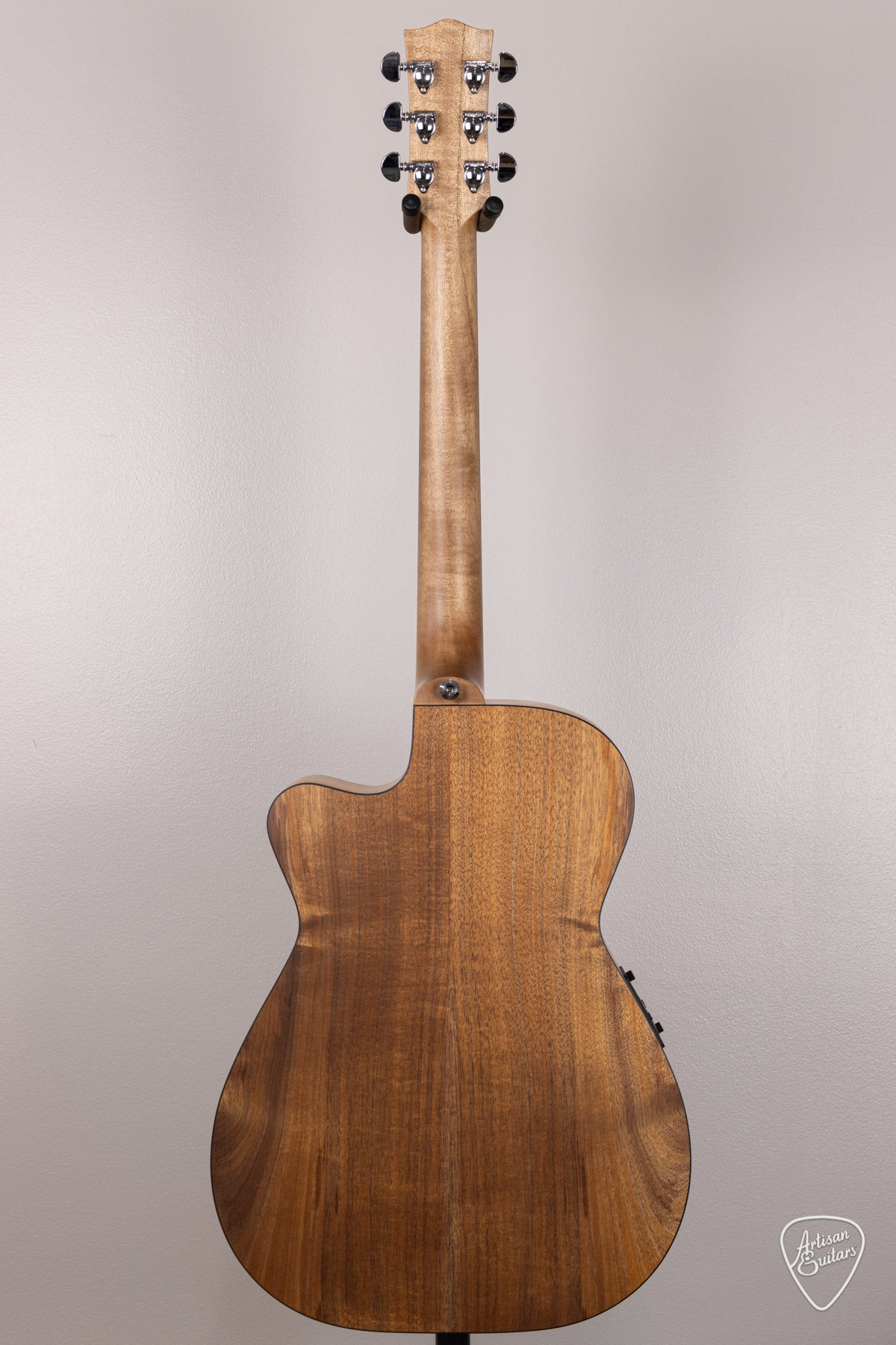 Maton Guitars All-Blackwood EBW-808C Cutaway - 16486
