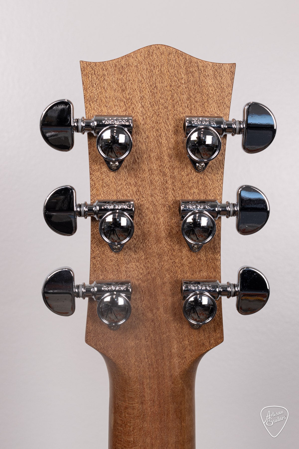 Maton Guitars All-Blackwood EBW-808C Cutaway - 16487