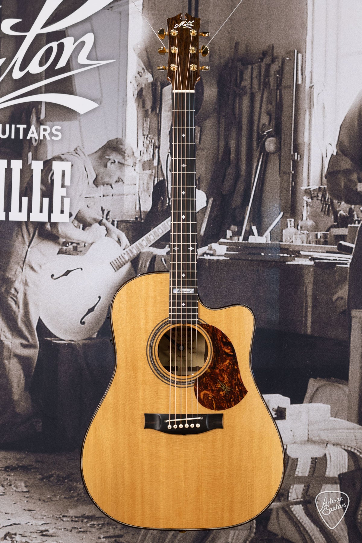 Maton Messiah EM100C Dreadnought Cutaway - 16129