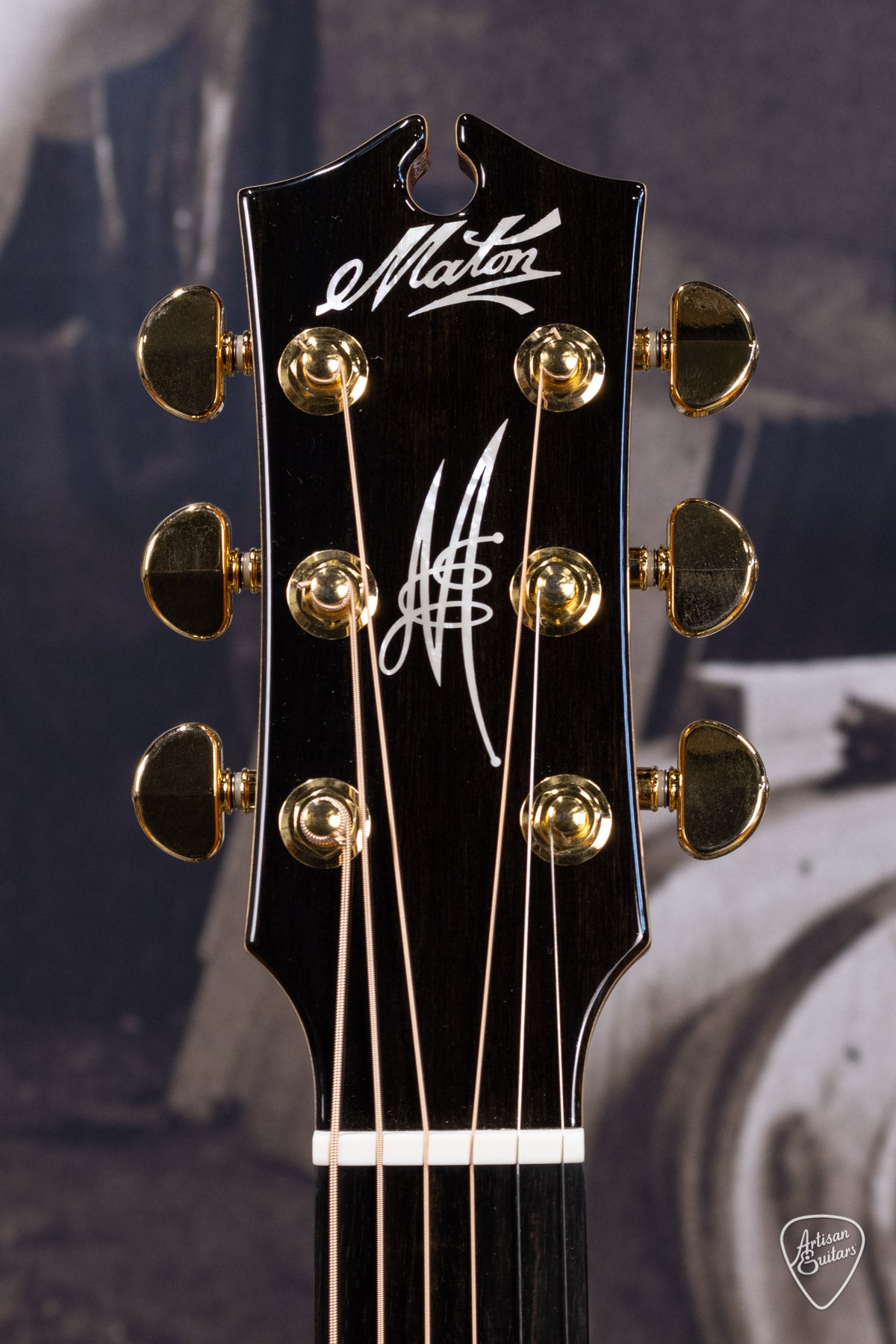 Maton Guitars EM100C-808 Messiah Cutaway - 16247