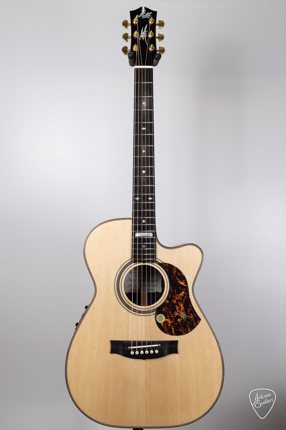 Maton Guitars EM100C-808 Messiah Cutaway - 16510