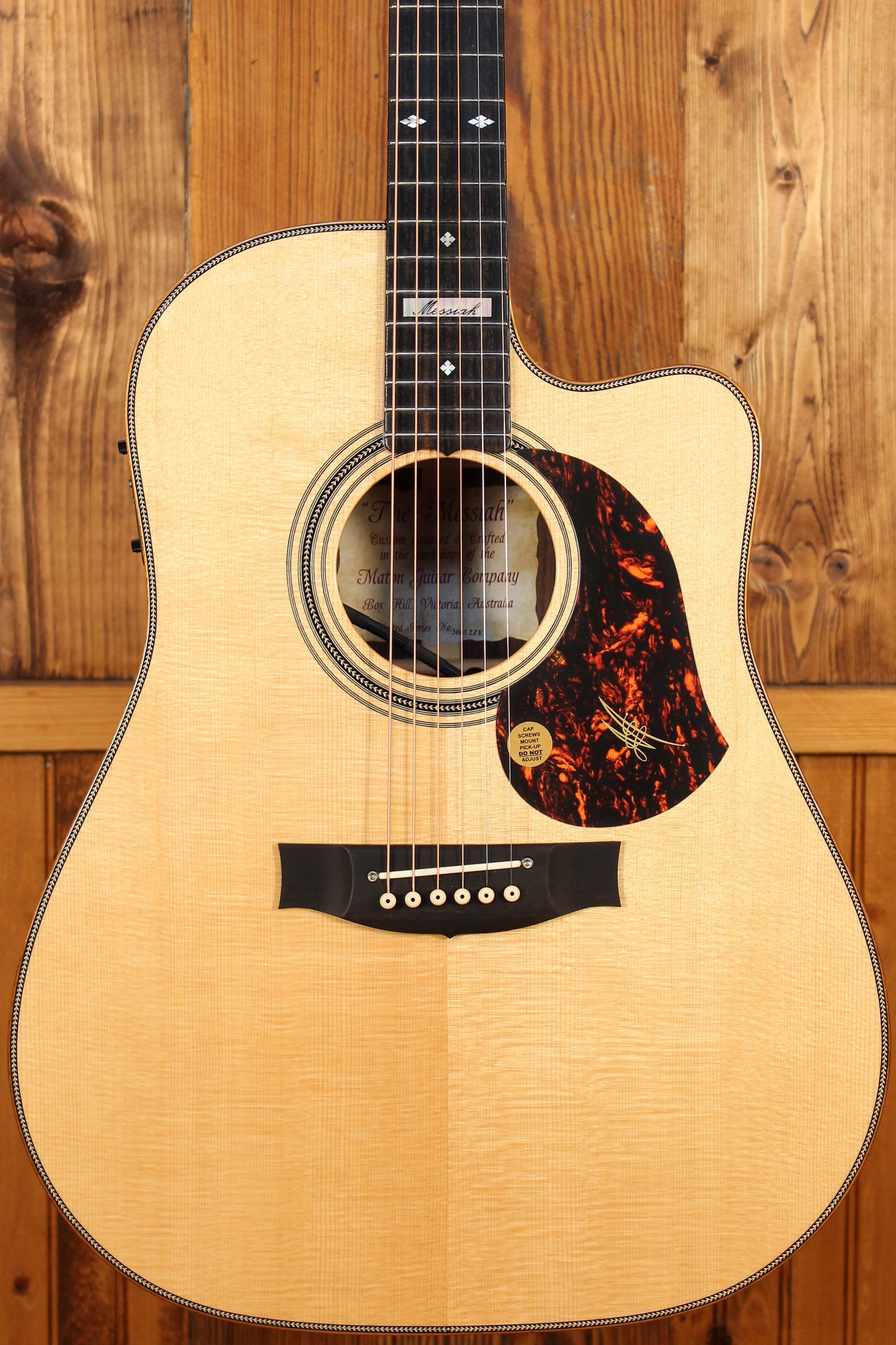 Maton EM100C Messiah Guitar Sitka Spruce & Indian Rosewood - Artisan Guitars