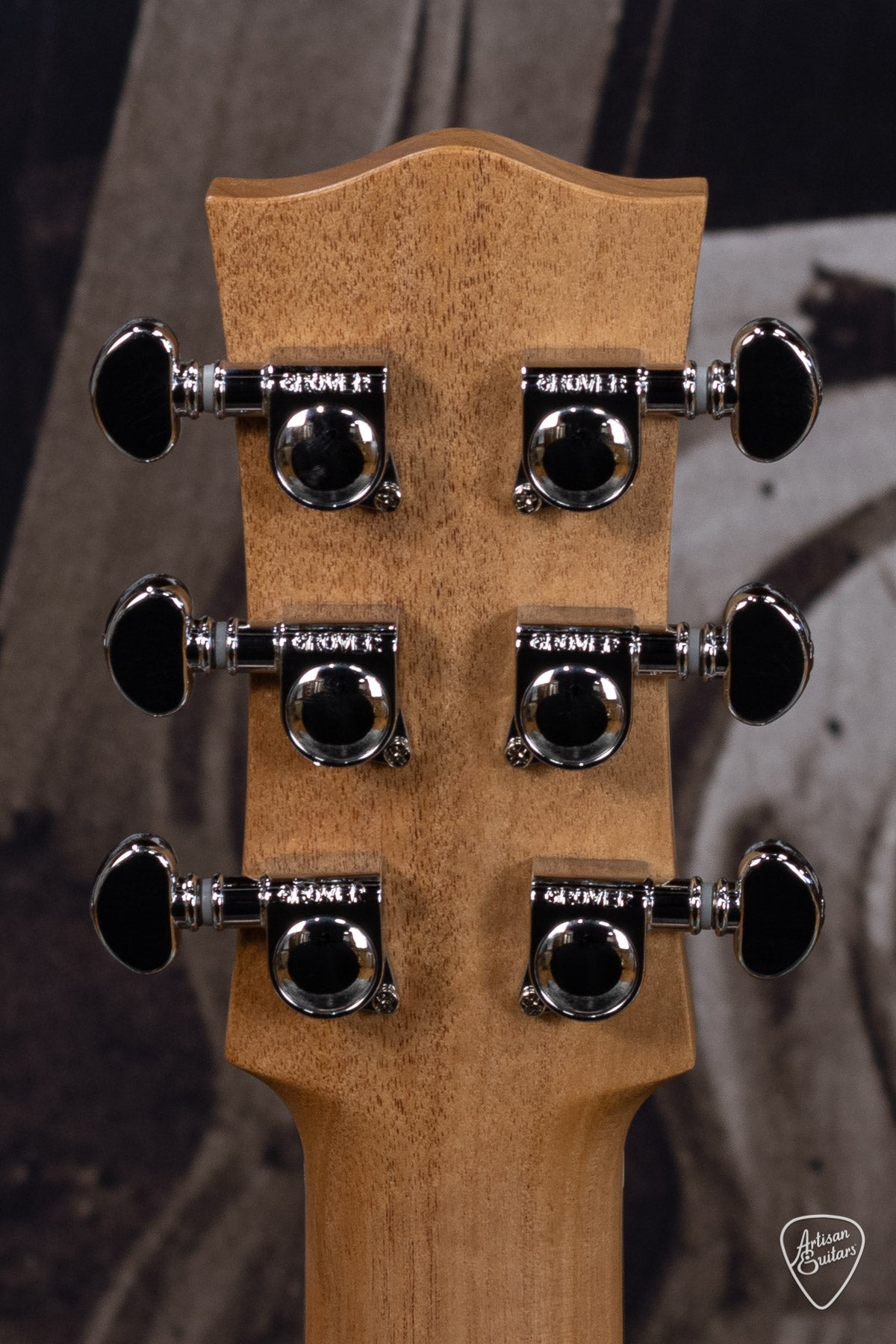 Maton Guitars EM6 Mini - 16112