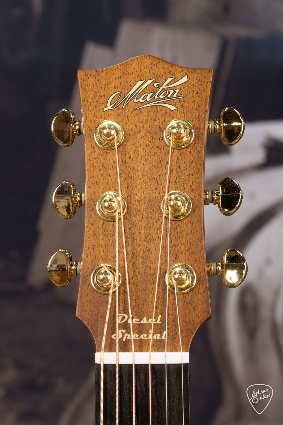 Maton Guitars EMD6 Mini Diesel - 16104