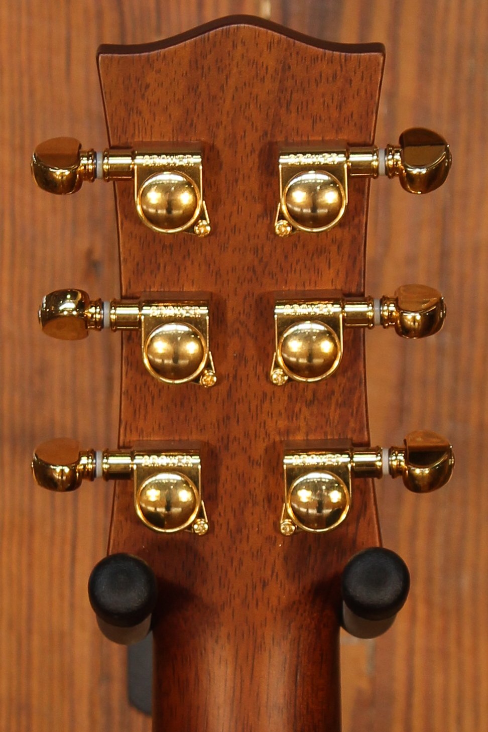 Maton EMD6 Mini Maton Diesel Sitka & Blackwood w/ Vintage Amber Sunburst - Artisan Guitars