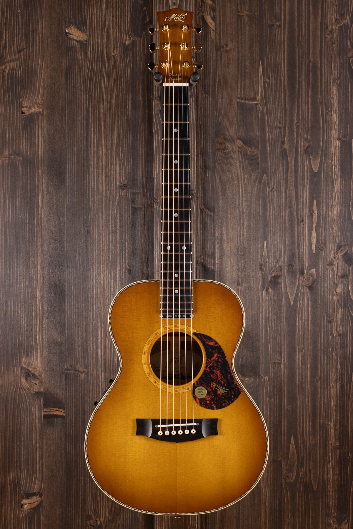 Maton Guitars EMD6 Mini Diesel - 14872 - Artisan Guitars