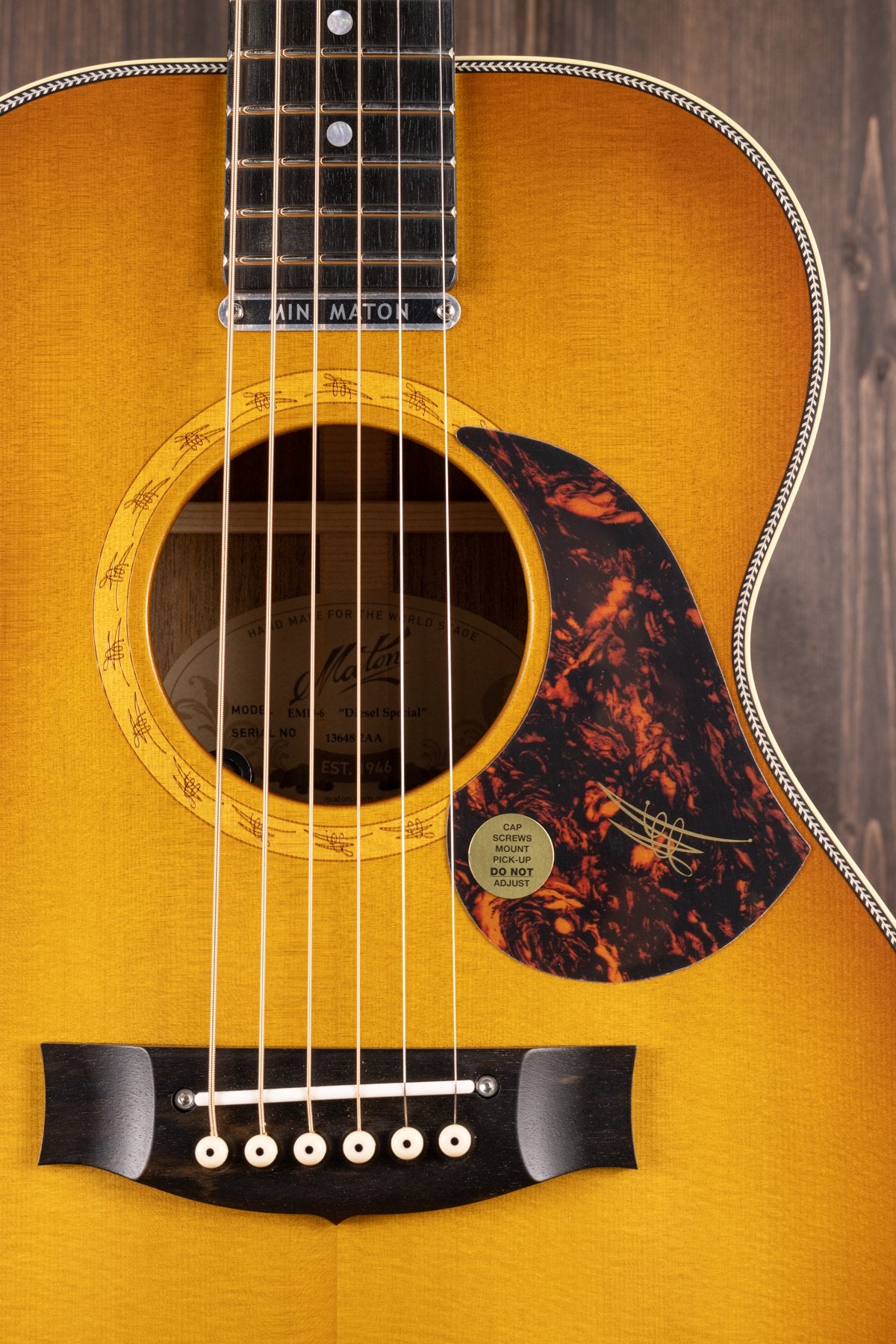 Maton Guitars EMD6 Mini Diesel - 14872 - Artisan Guitars