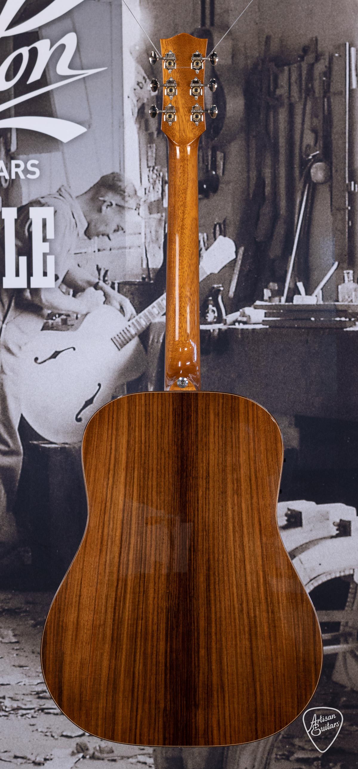Maton Guitars Custom Shop Flatpicker - 13582